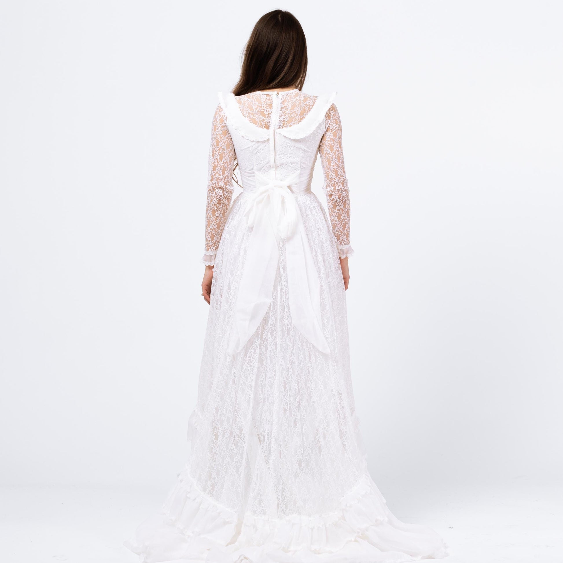 Vintage 60s 70s White Lace Wedding Dress - XXS | Long Sheer Sleeve Full Skirt Bridal Gown