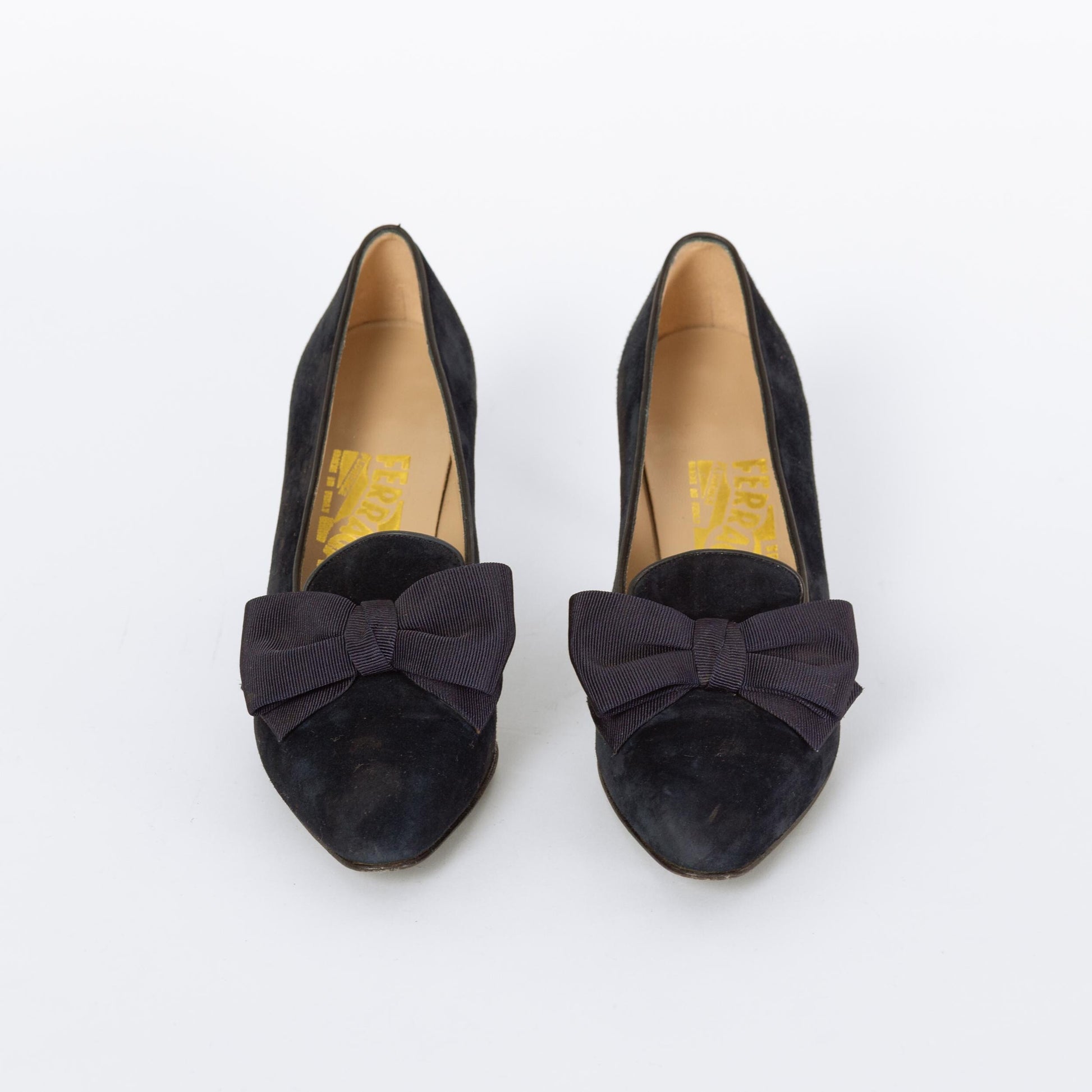 Vintage Ferragamo 90s Navy Blue Suede Bow Pumps - Size 8.5 | Designer French Louis Kitten Heels