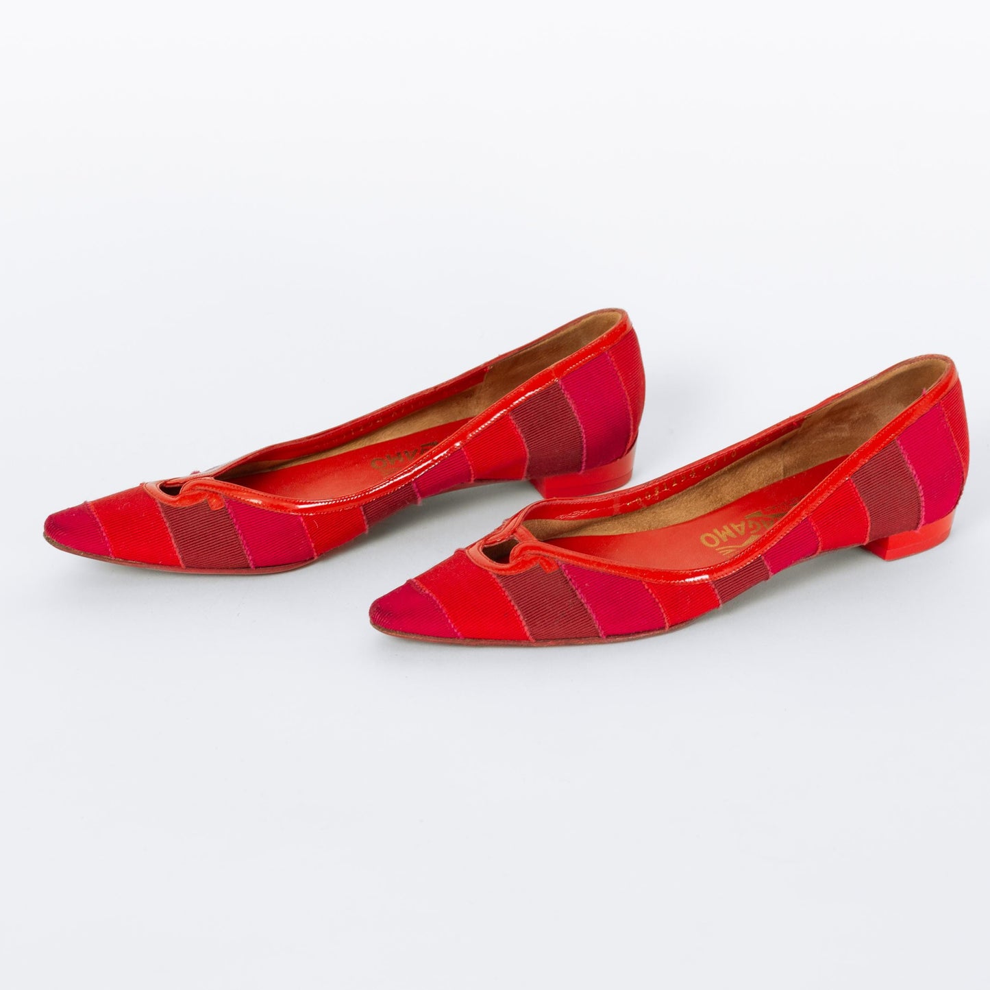 Vintage Ferragamo 90s Red Ribbon Striped Flats - Size 5.5 | Designer Pointed Toe Ballet Flats