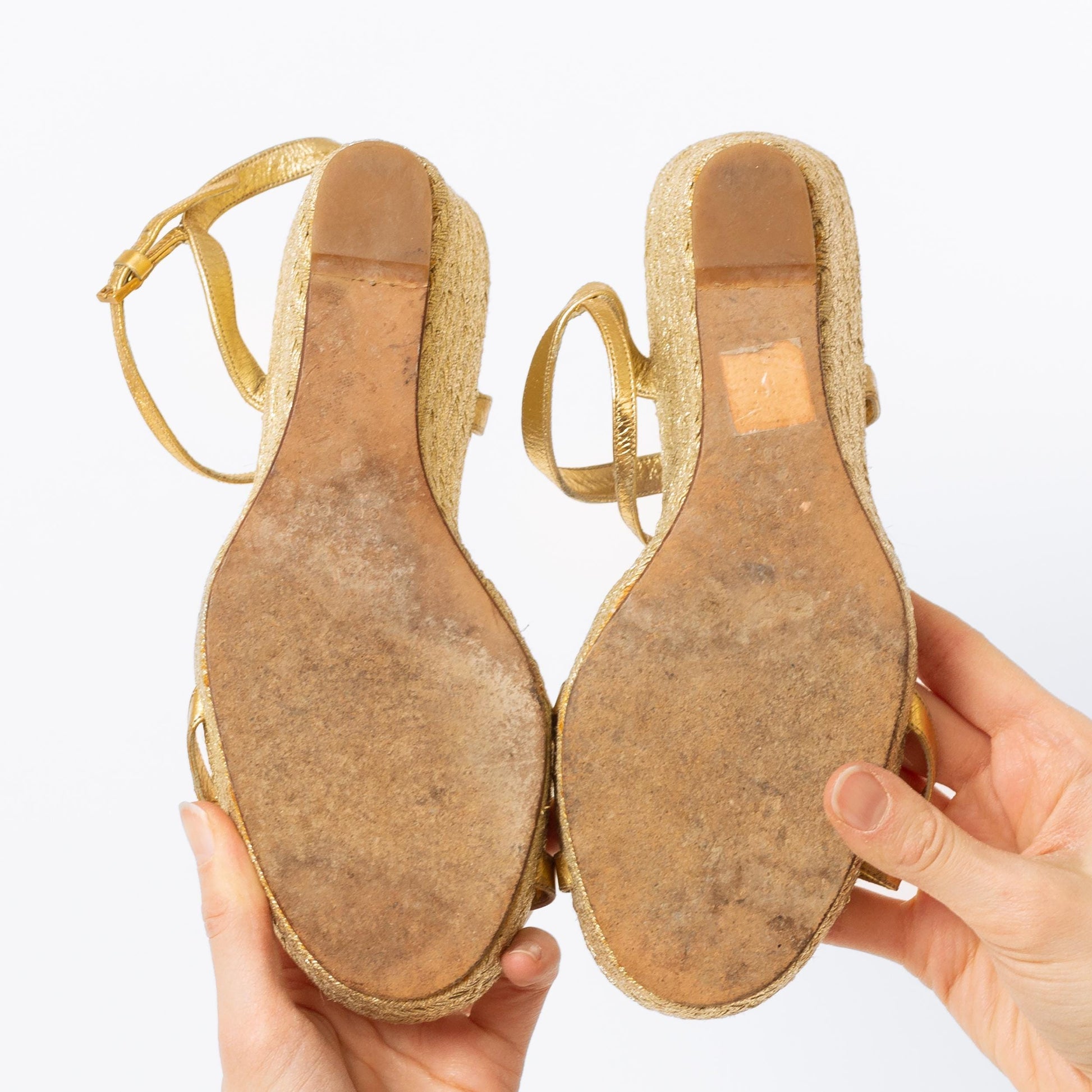 Gucci Gold Raffia Espadrille Wedges - Size 7.5-8 | Designer Y2K Metallic Platform Heeled Sandals