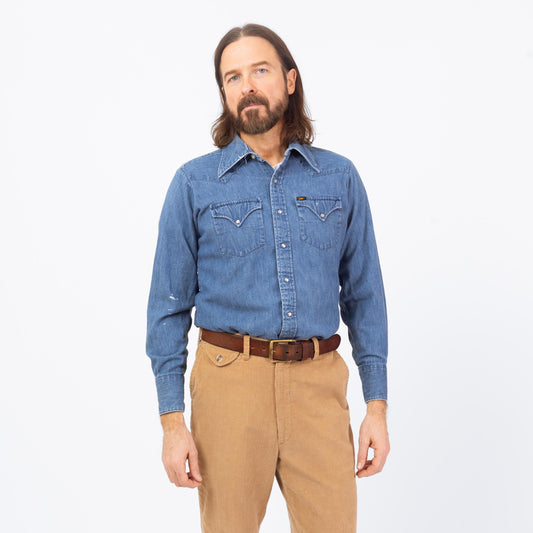 Vintage 70s Lee Chambray Denim Pearl Snap Western Shirt - Medium | Cowboy Blue Jean Workwear Top