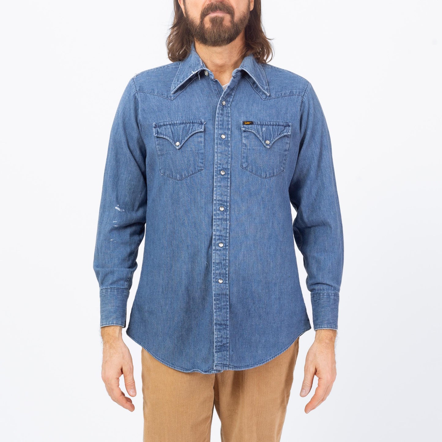 Vintage 70s Lee Chambray Denim Pearl Snap Western Shirt - Medium | Cowboy Blue Jean Workwear Top