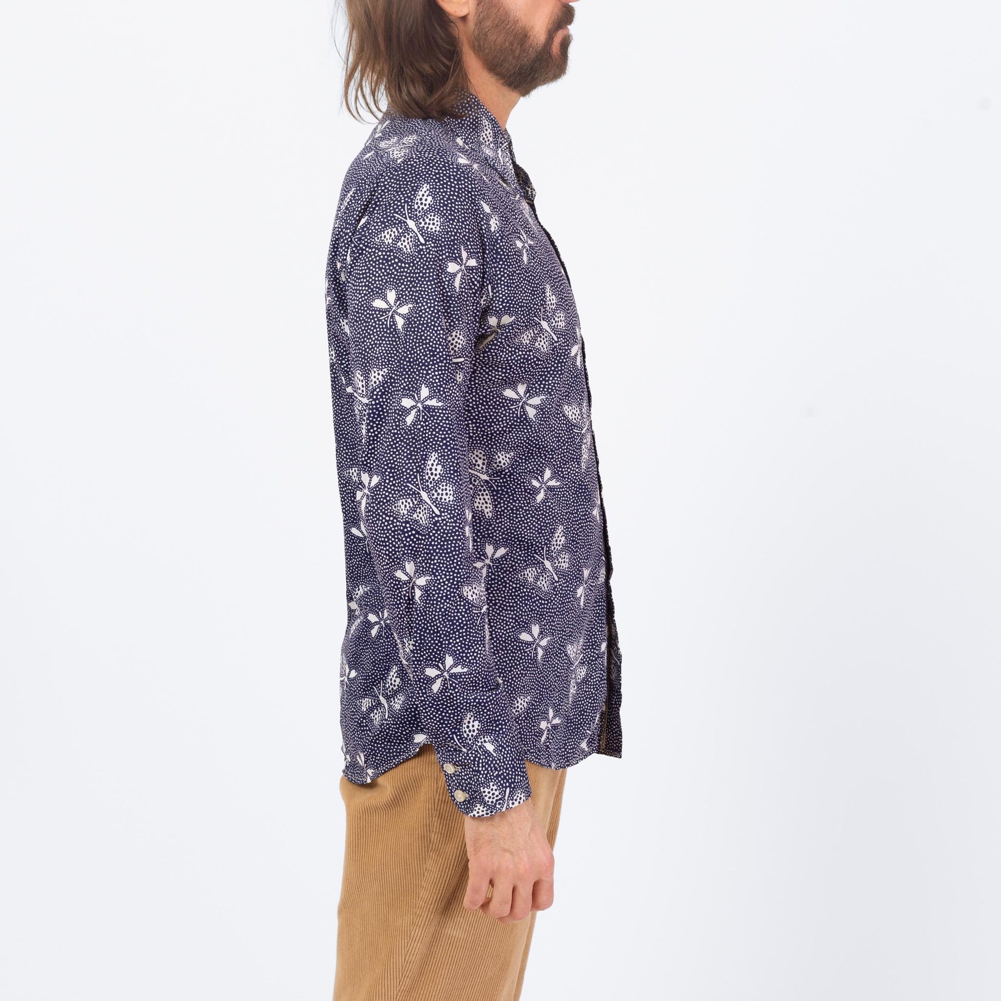 Vintage 70s Butterfly Print Shirt - Medium | Blue & White Long Sleeve Collared Button Up Shirt