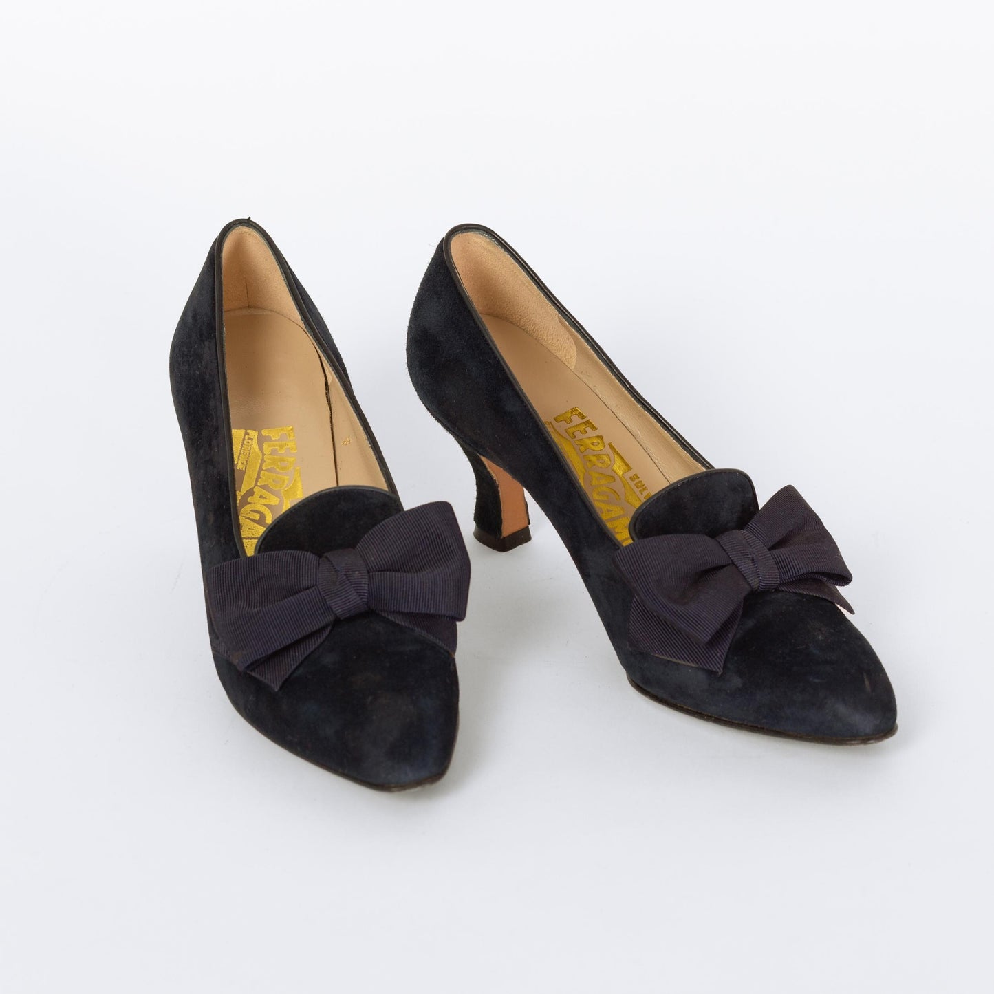 Vintage Ferragamo 90s Navy Blue Suede Bow Pumps - Size 8.5 | Designer French Louis Kitten Heels