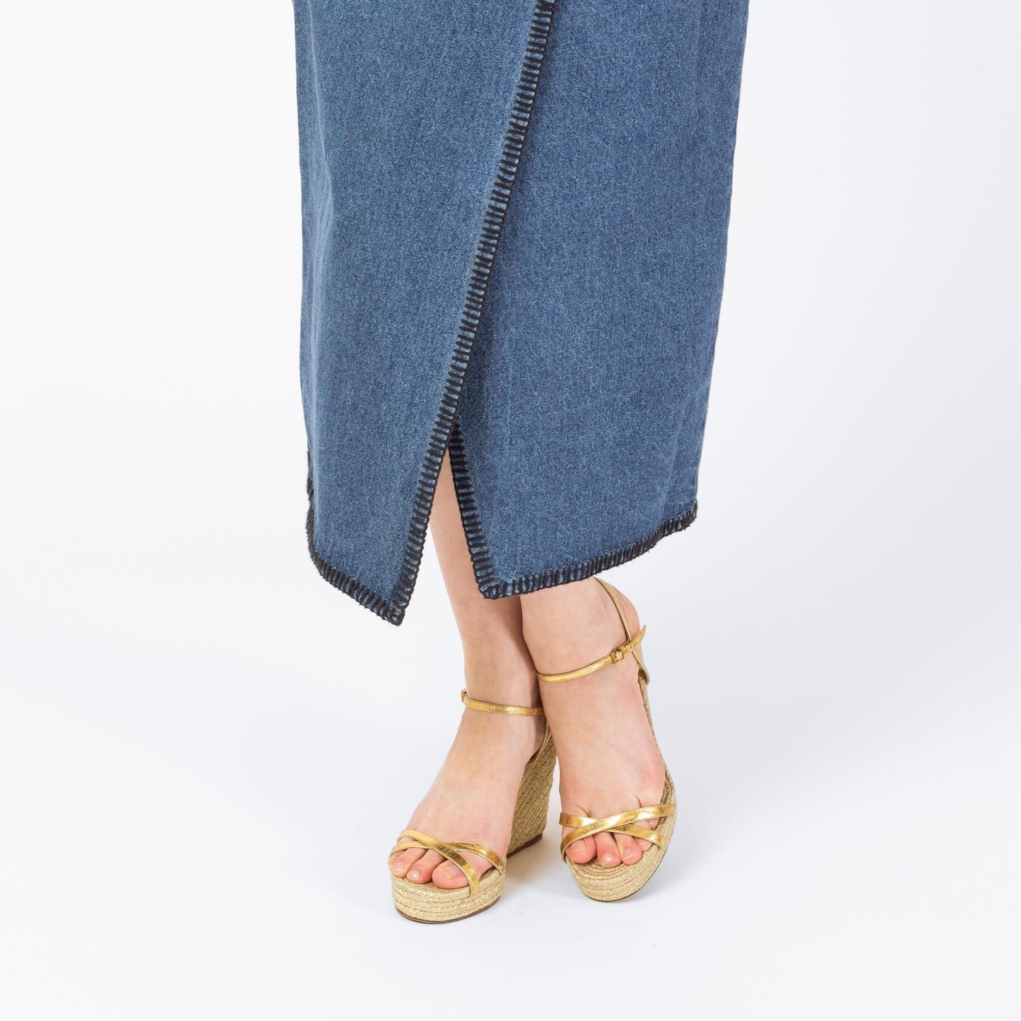 Gucci Gold Raffia Espadrille Wedges - Size 7.5-8 | Designer Y2K Metallic Platform Heeled Sandals