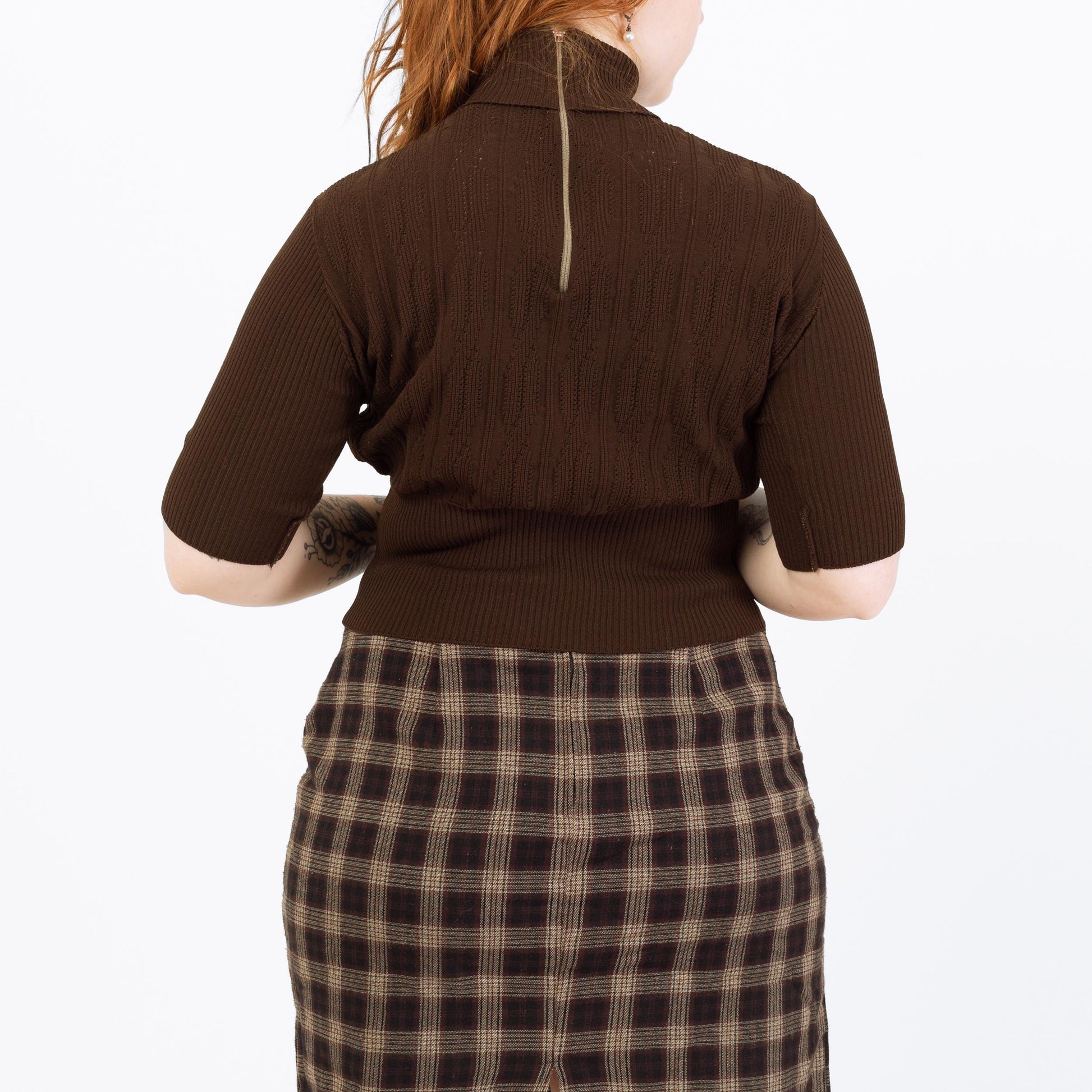 Vintage 70s Chocolate Brown Knit Crop Top - Large | Cable Knit Turtleneck Cuffed Sleeve Blouse
