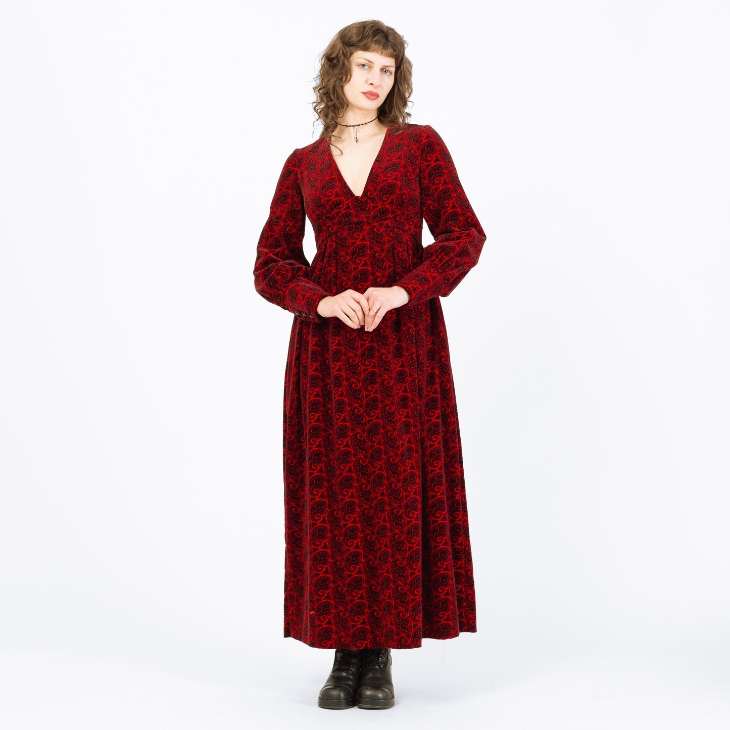 Vintage 70s Calderon Red & Black Paisley Velvet Maxi Dress - Medium | Gothic Mid Century Hostess Gown