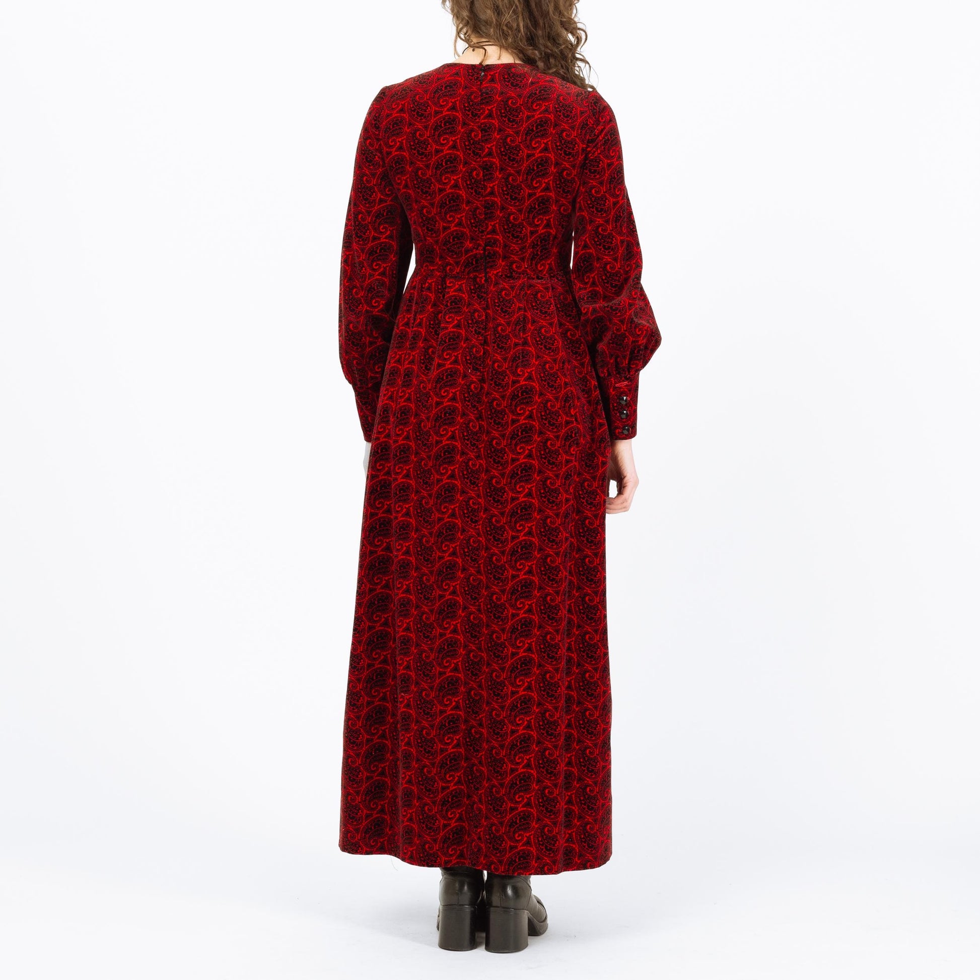 Vintage 70s Calderon Red & Black Paisley Velvet Maxi Dress - Medium | Gothic Mid Century Hostess Gown