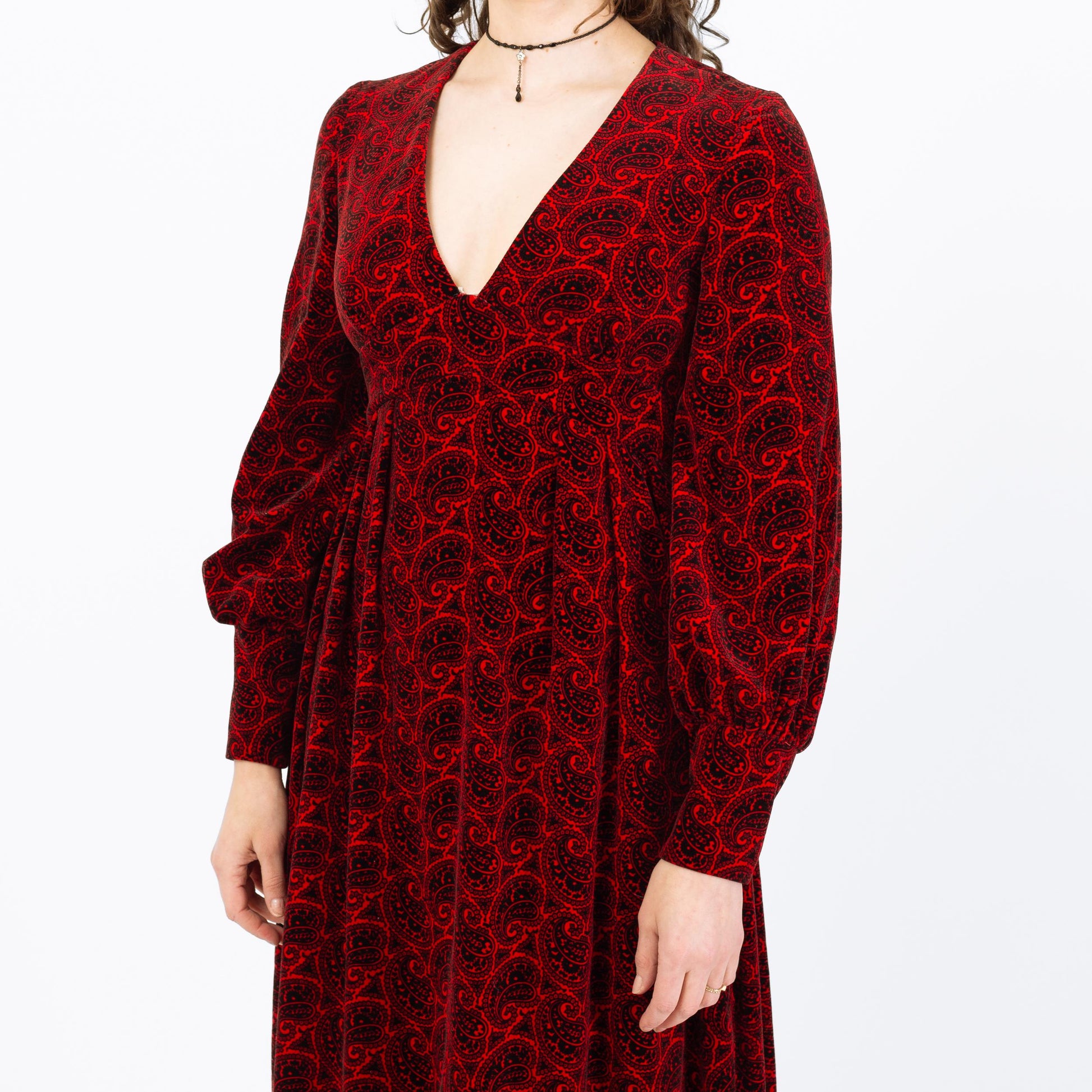 Vintage 70s Calderon Red & Black Paisley Velvet Maxi Dress - Medium | Gothic Mid Century Hostess Gown