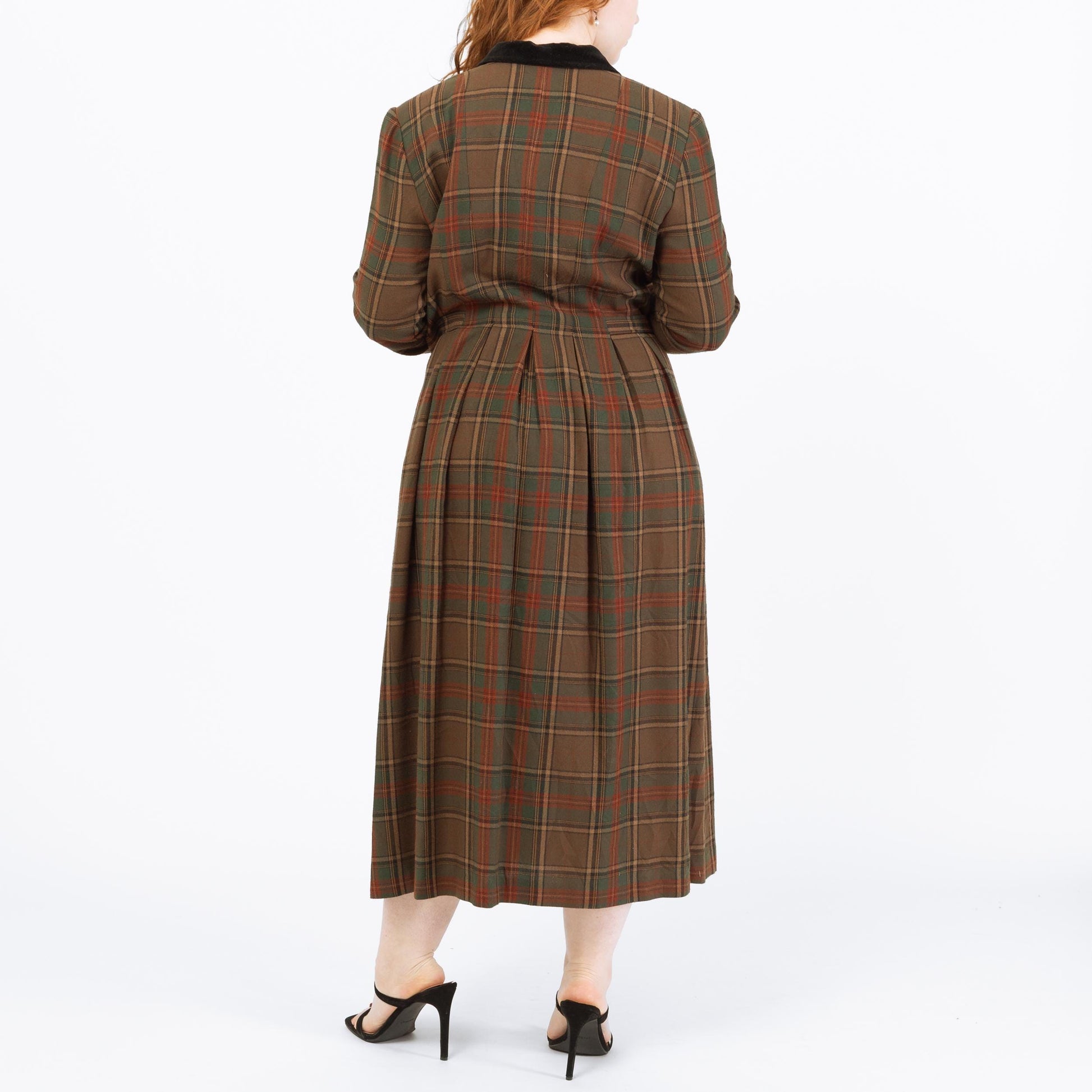 Vintage 90s Brown Plaid Cinched Waist Maxi Shirtdress - Petite Large | Dark Academia Long Sleeve Dress