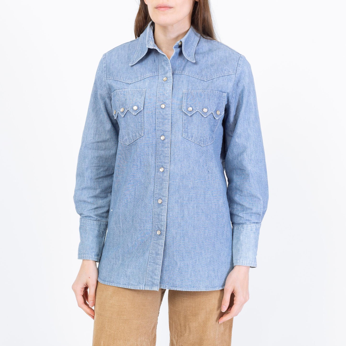 Vintage 70s Lady Wrangler Denim Sawtooth Pocket Western Shirt - Small | Cotton Chambray Pearl Snap Shacket