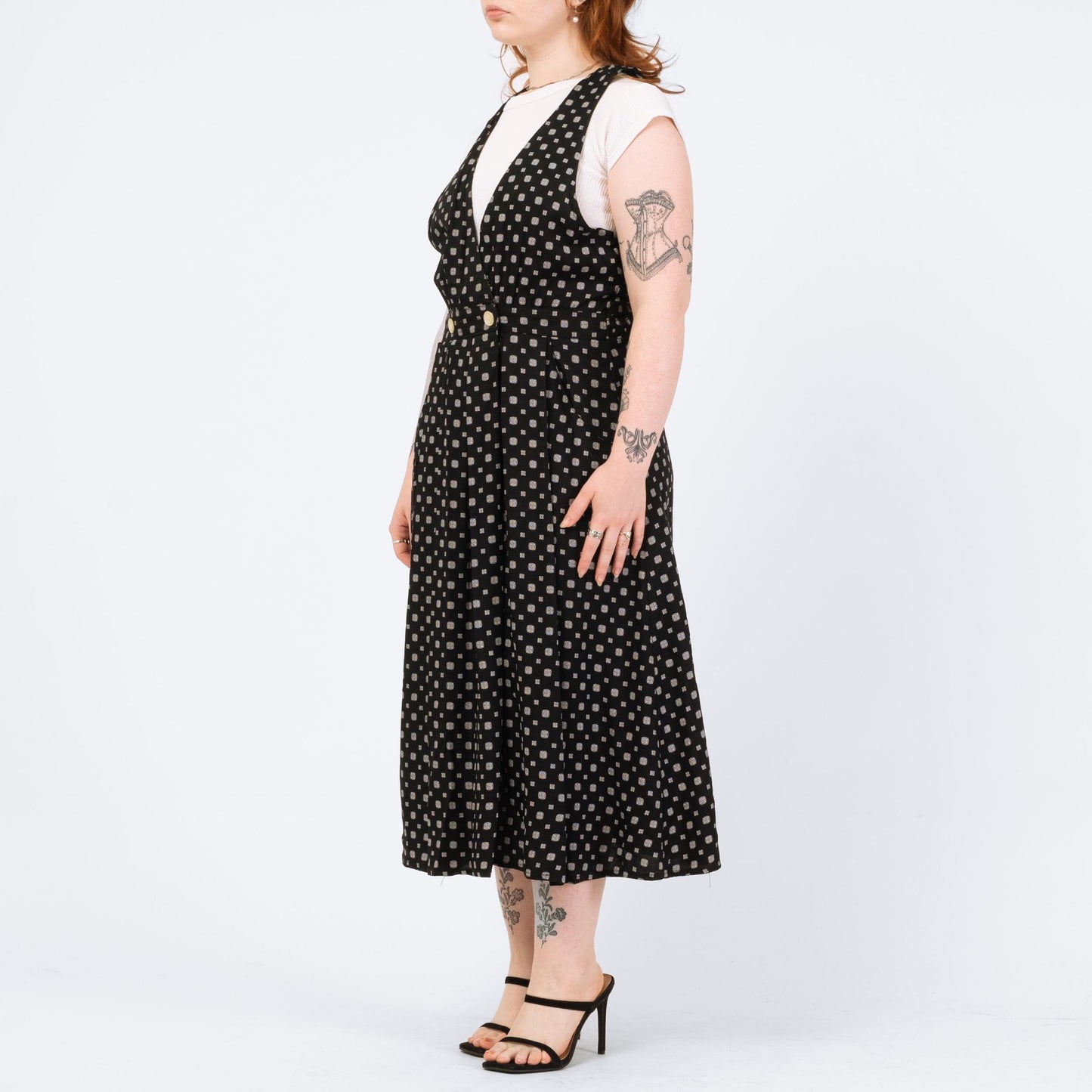 Vintage 80s Black & White Deep V Pinafore Dress - Large | Grunge Sleeveless Midi Dress