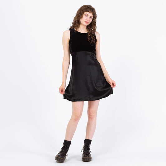 Mini Dresses Flying Apple Vintage Mini Dresses Flying Apple Vintage