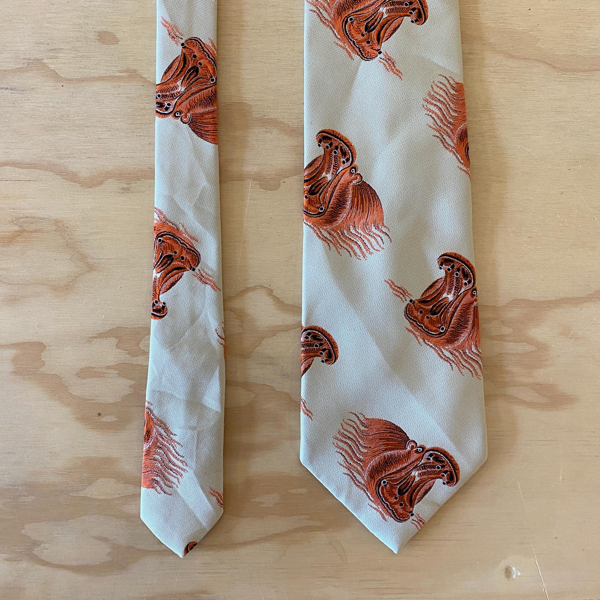 Vintage 70s Gino Pompeii Hippo Novelty Necktie