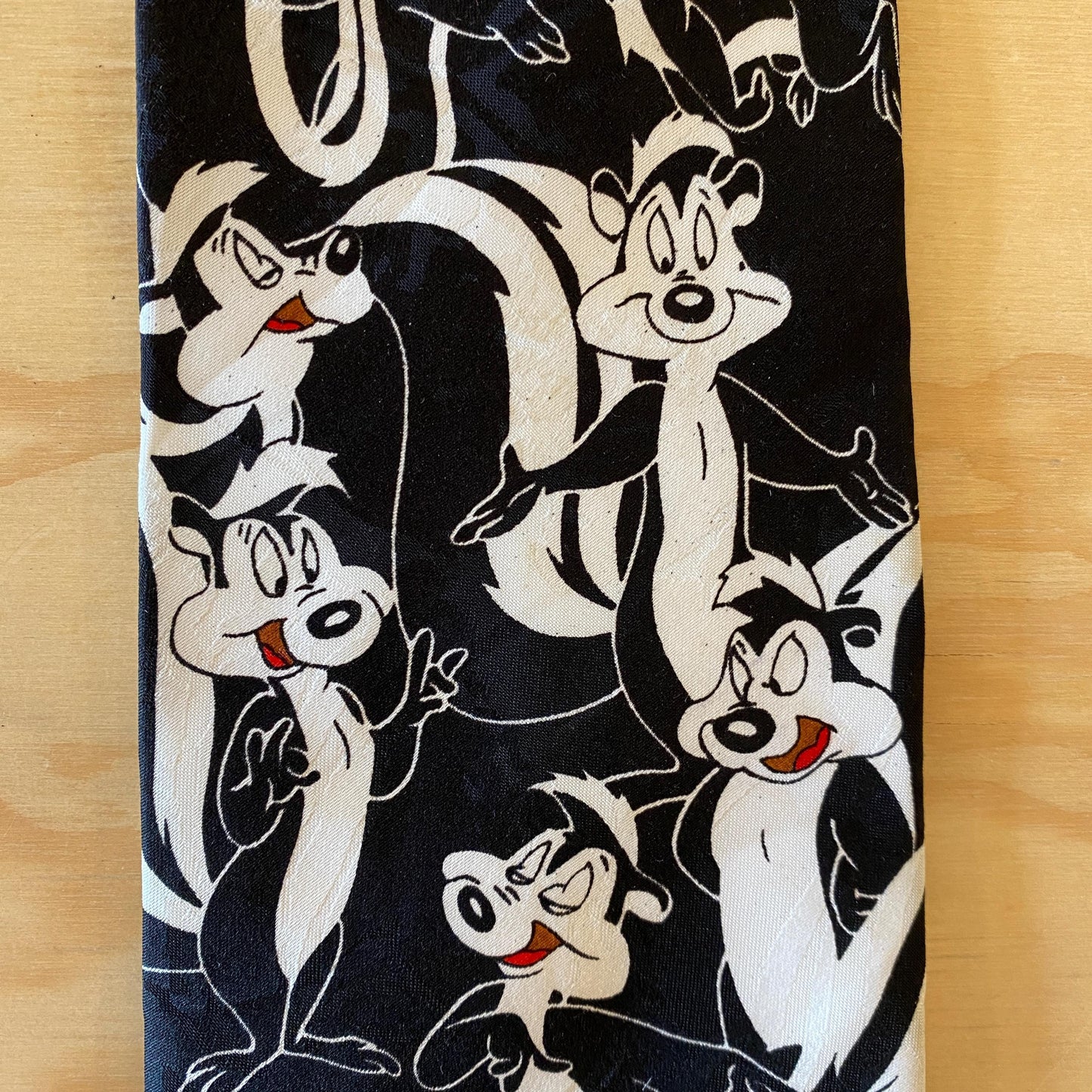 Vintage 90s Looney Tunes Pepe Le Pew Necktie