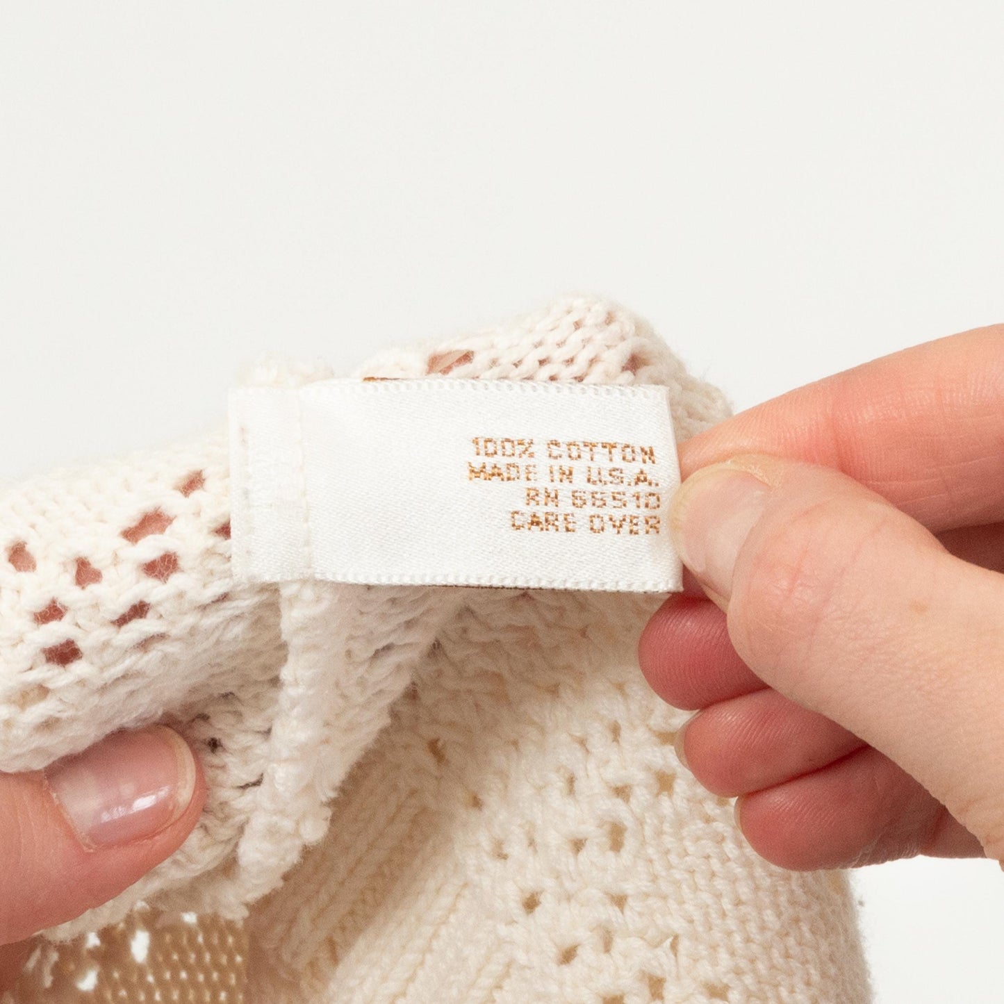 Vintage 90s White Floral Open Stitch Sweater - Medium | Longline Eyelet Knit Boatneck Pullover
