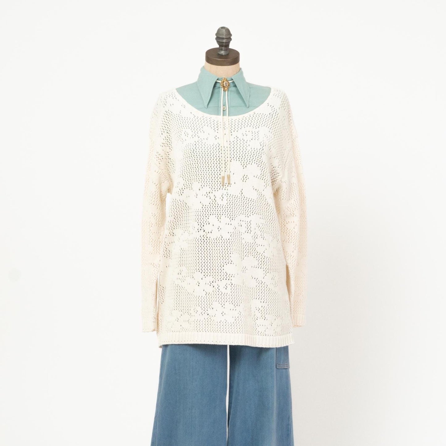 Vintage 90s White Floral Open Stitch Sweater - Medium | Longline Eyelet Knit Boatneck Pullover