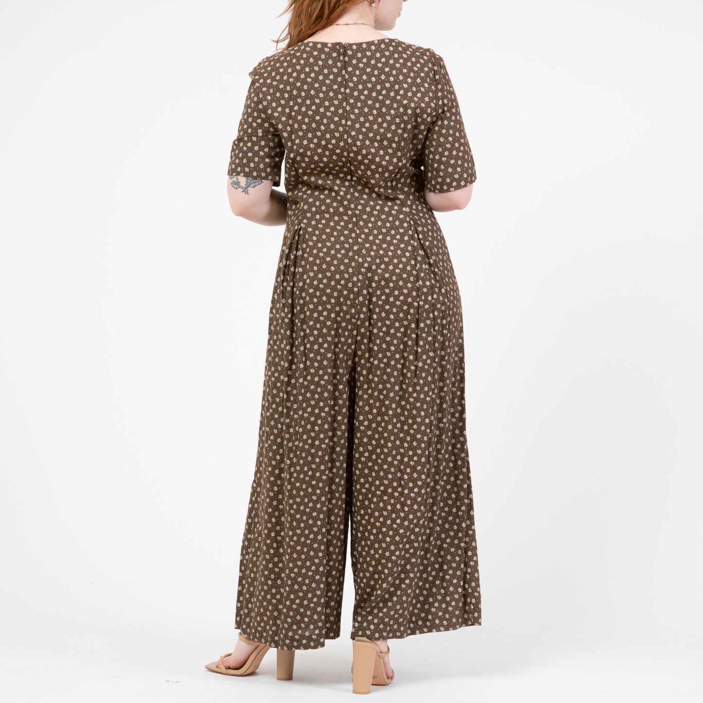 Vintage 80s Brown Floral Wide Leg Jumpsuit - Large to XL | Boho Short Sleeve Palazzo Pantsuit