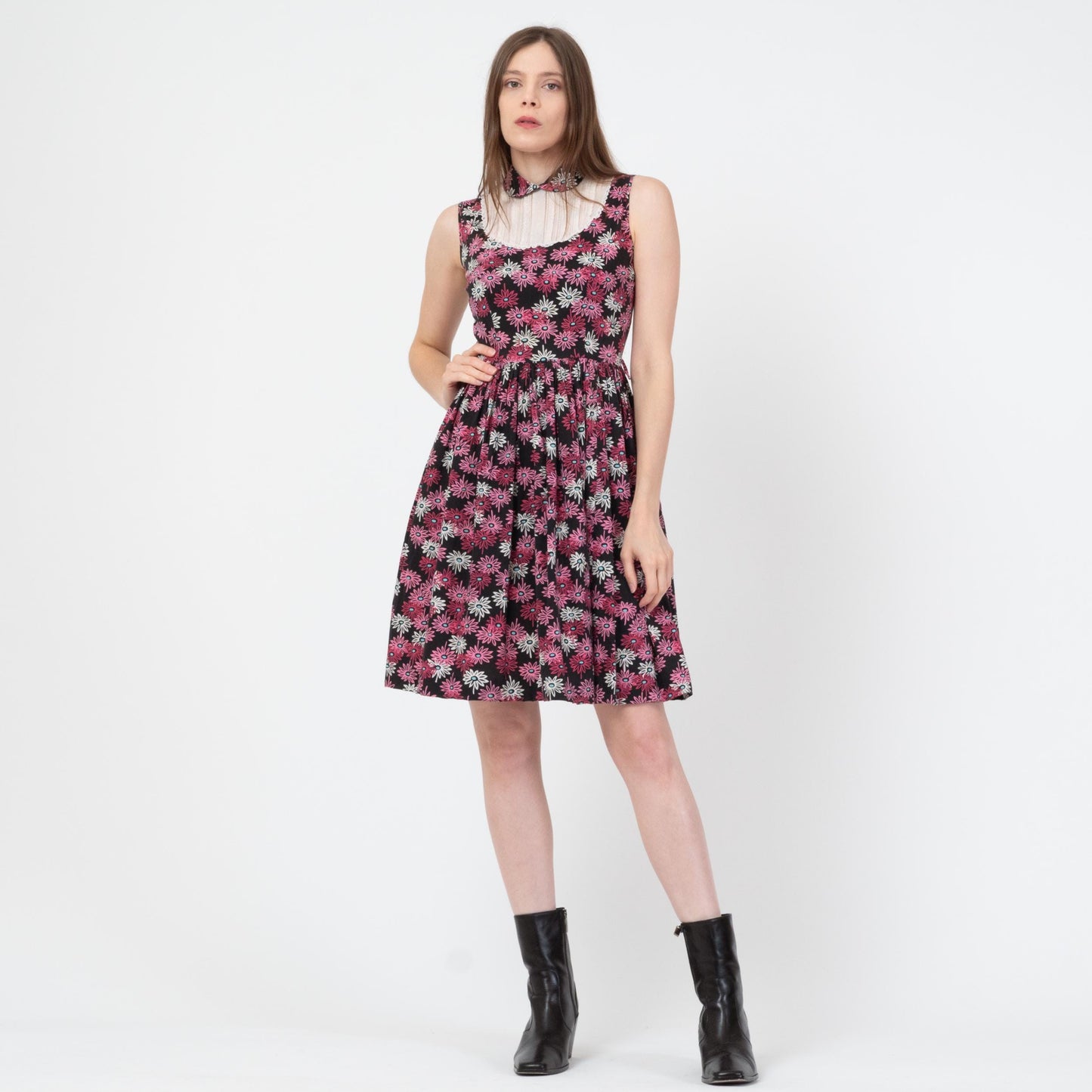 Vintage 50s Black & Pink Daisy Floral Day Dress - Extra Small | Retro Fit Flare Lace Bib Mini Dress