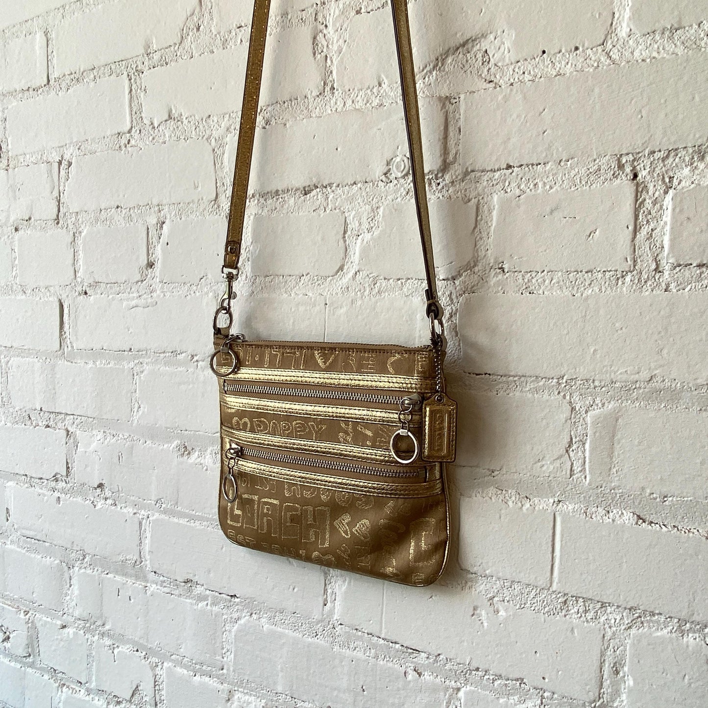 Vintage Y2K Coach Poppy Gold Monogram Bag