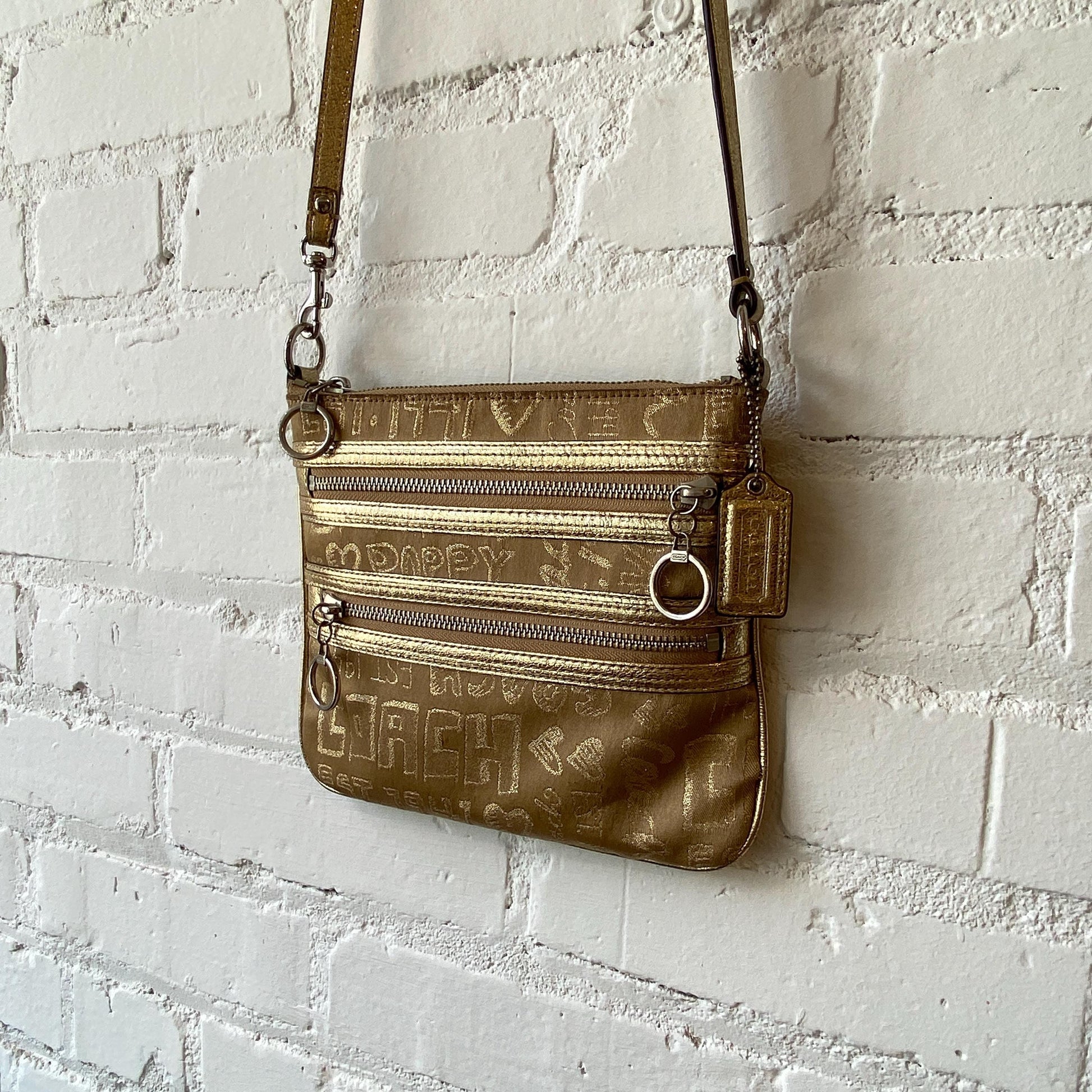 Vintage Y2K Coach Poppy Gold Monogram Bag