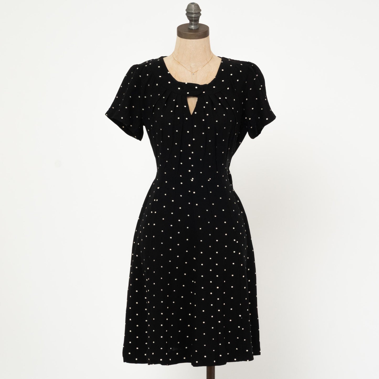 Vintage 50s Black & White Keyhole Mini Dress - Medium | Retro Fit Flare Day Dress