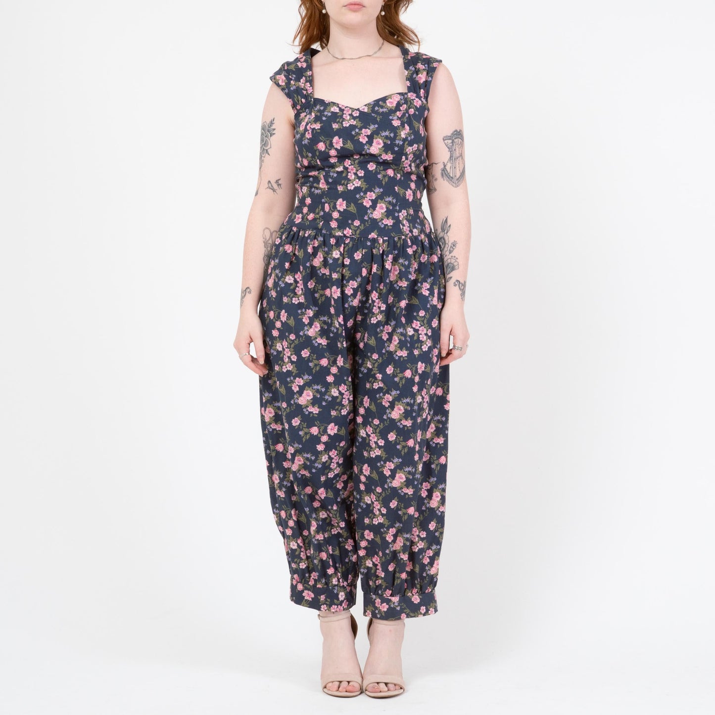 Vintage 80s Blue Floral Pinafore Jumpsuit - Medium to Large | Boho Cap Sleeve Romper Outfit with Pockets