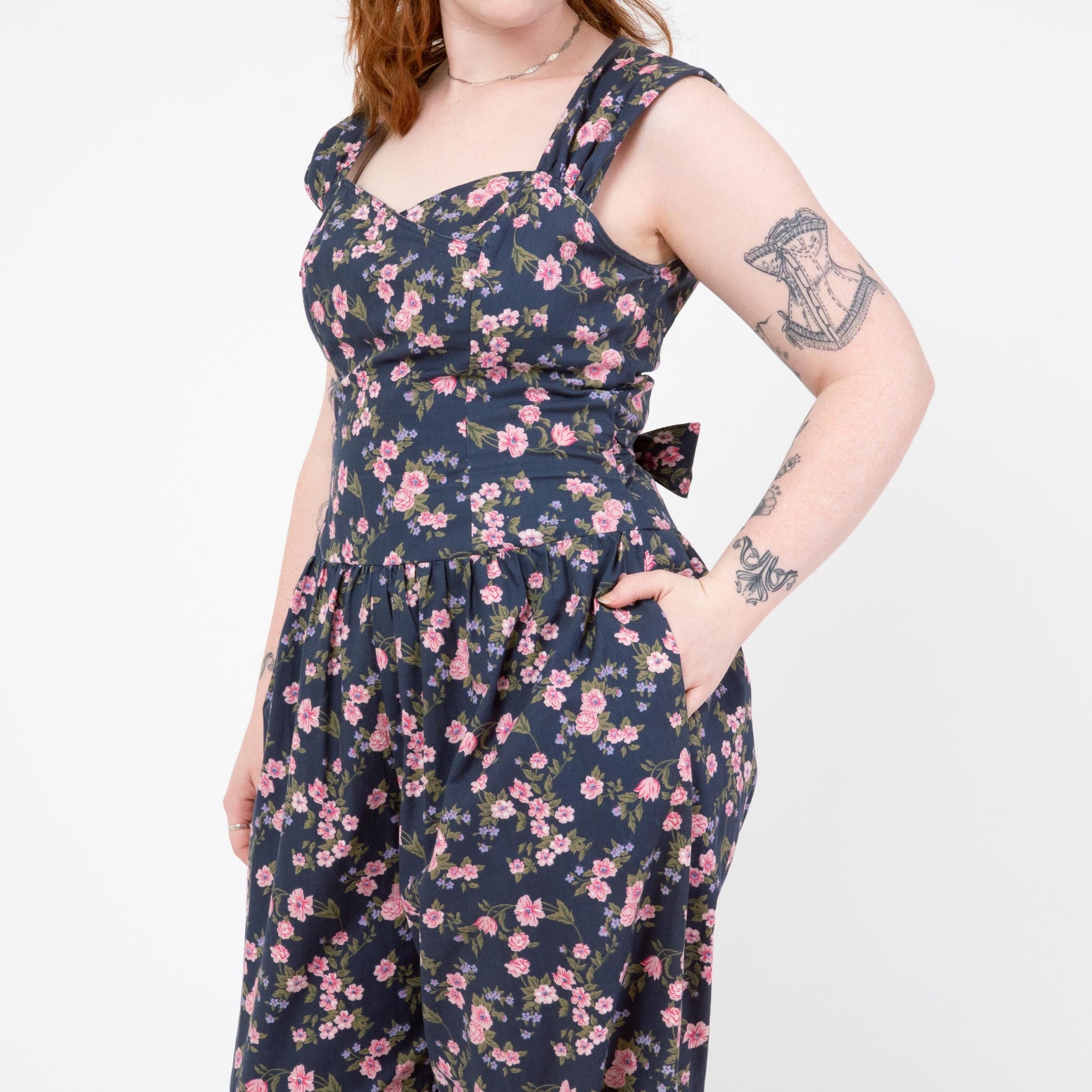 Vintage 80s Blue Floral Pinafore Jumpsuit - Medium to Large | Boho Cap Sleeve Romper Outfit with Pockets