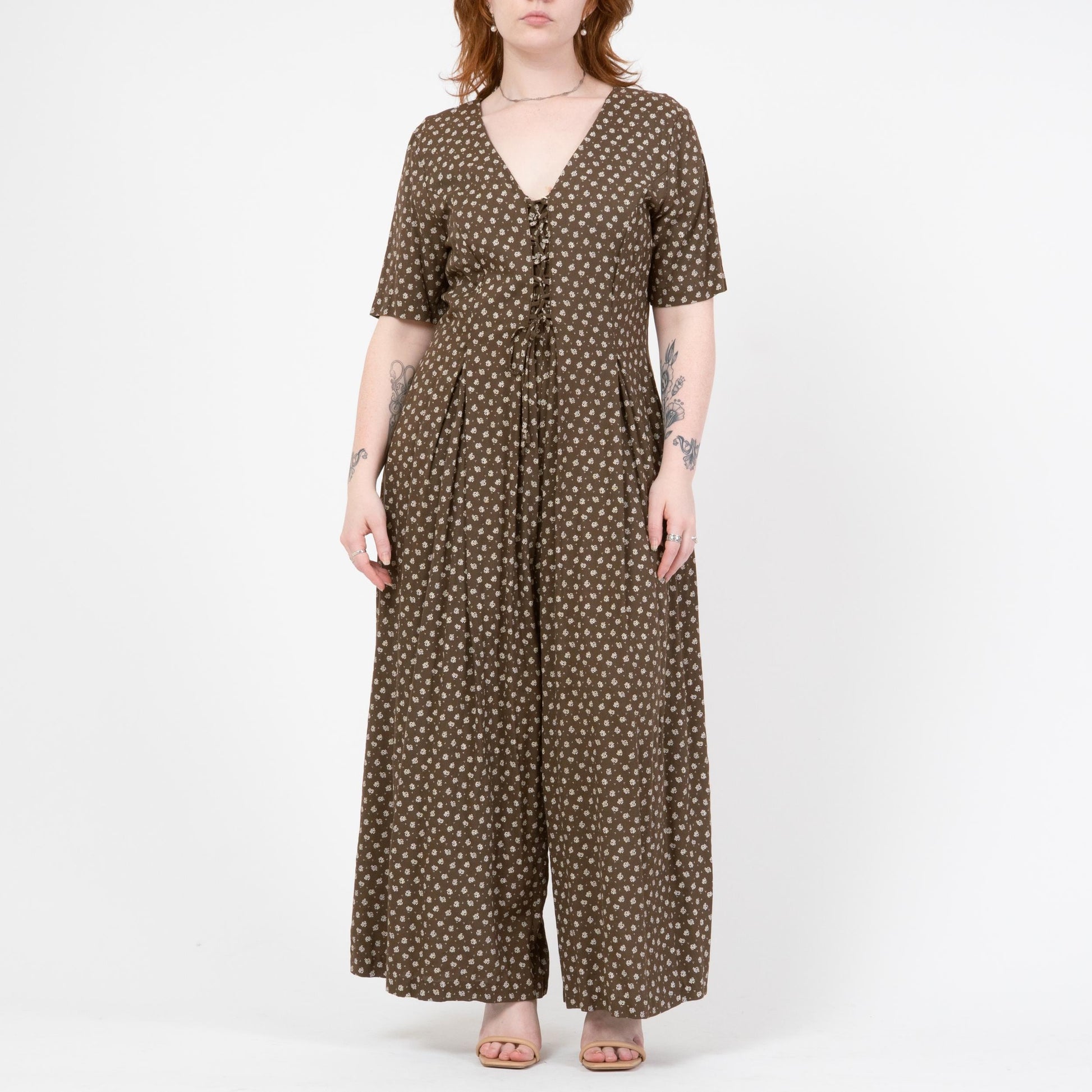 Vintage 80s Brown Floral Wide Leg Jumpsuit - Large to XL | Boho Short Sleeve Palazzo Pantsuit