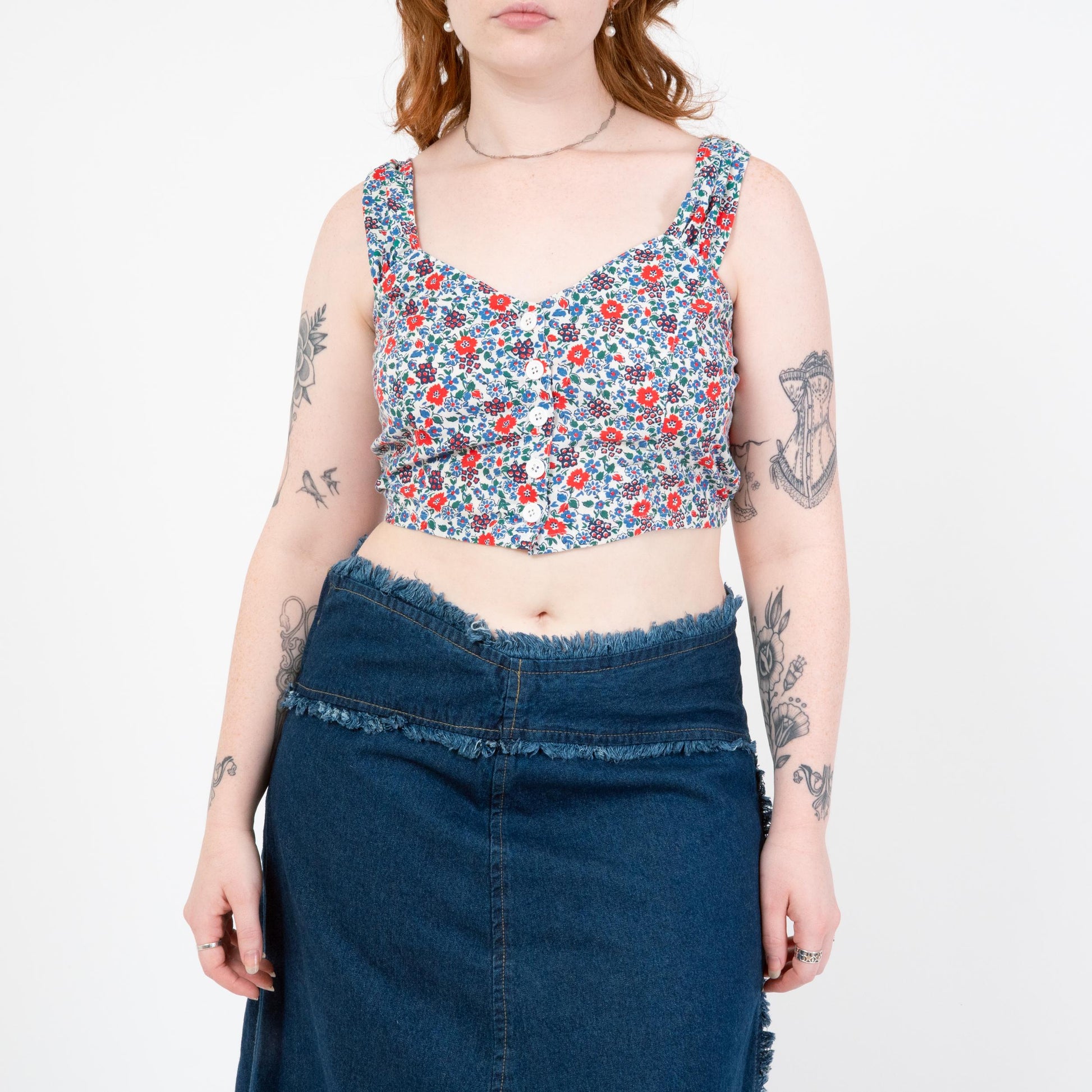 Vintage 80s Blue Floral Crop Top - Large | Boho Sleeveless Button Up Cropped Blouse