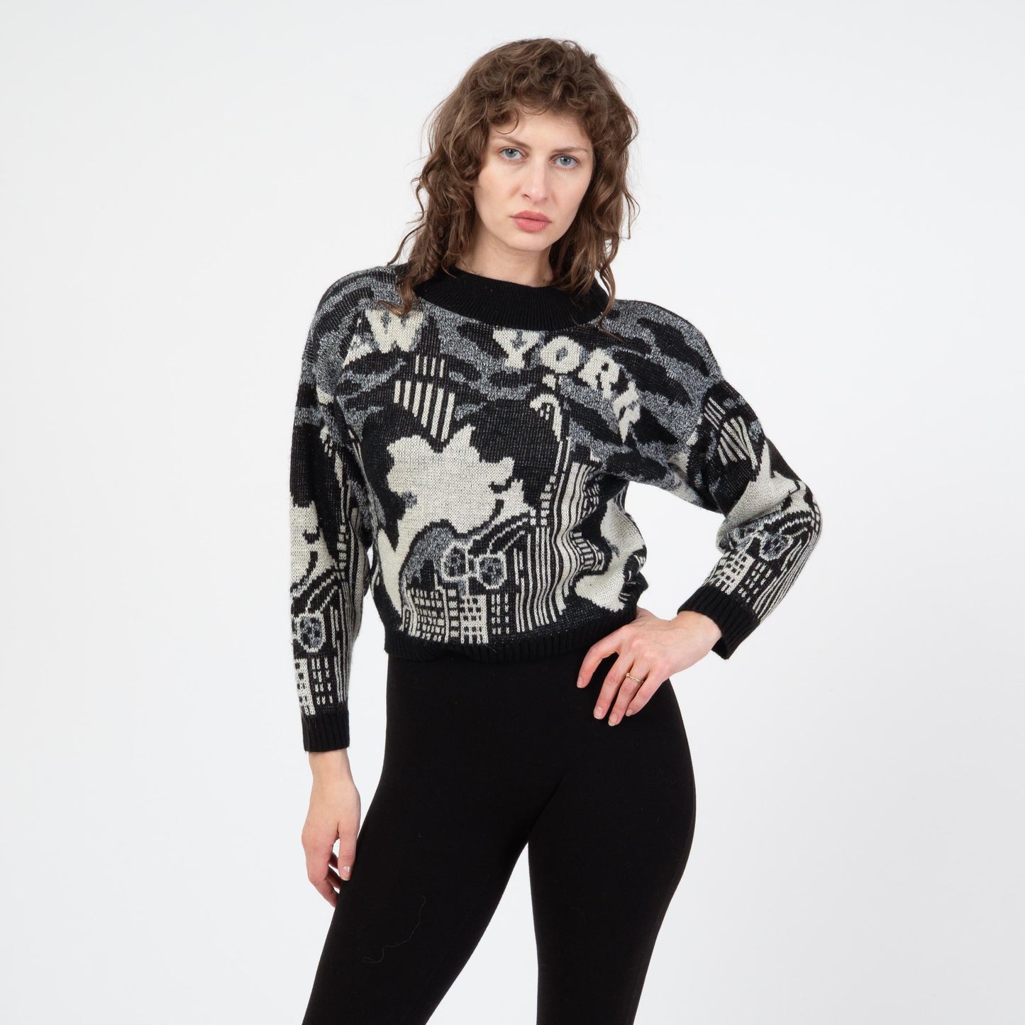 Vintage 80s New York City Scene Intarsia Knit Cropped Sweater - Small to Medium | New Wave Novelty Black & White Pullover