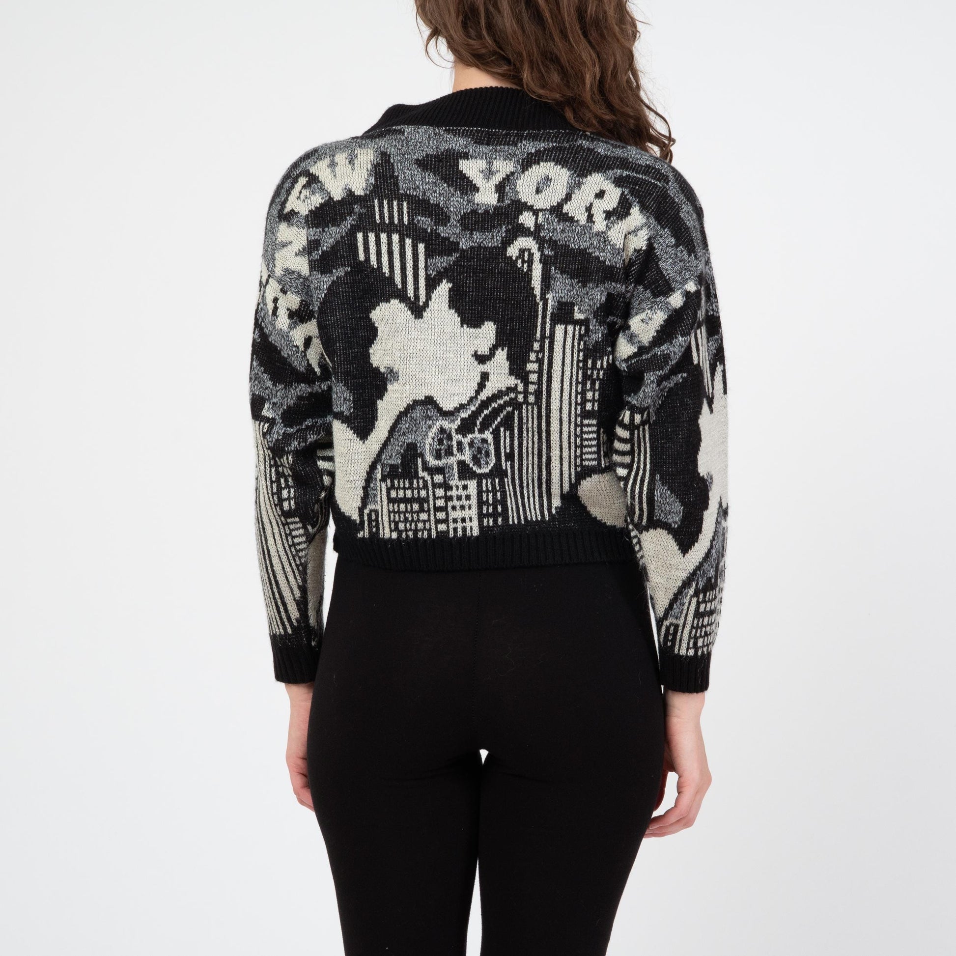 Vintage 80s New York City Scene Intarsia Knit Cropped Sweater - Small to Medium | New Wave Novelty Black & White Pullover