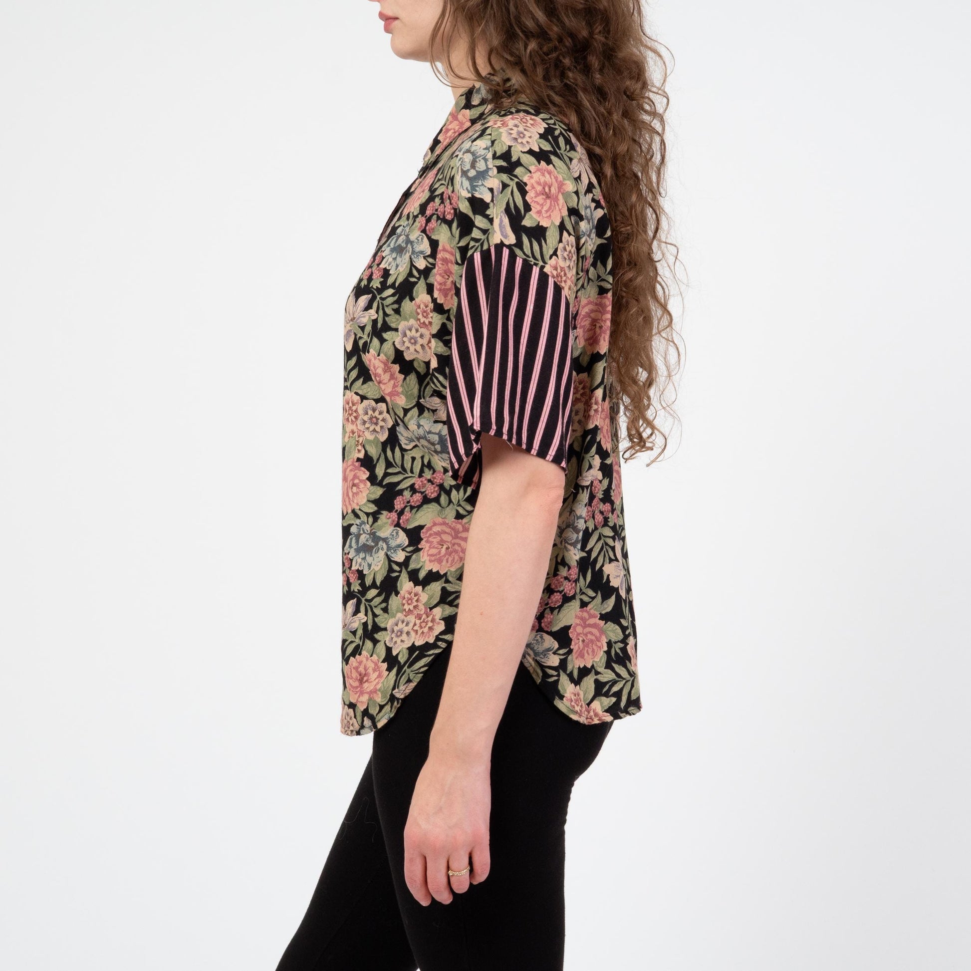 Vintage 90s Floral & Striped Print Button Up Shirt - Medium | Oversize Short Sleeve Grunge Top