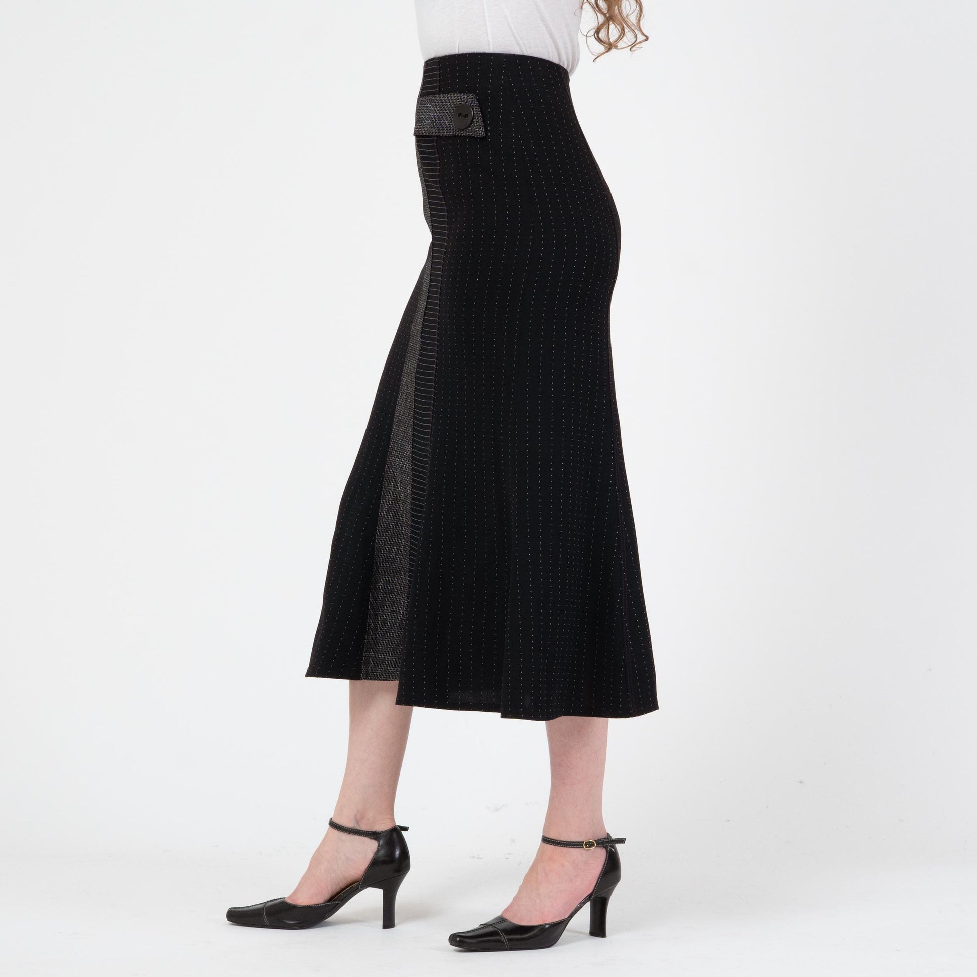 Vintage 90s Black & White Midi Trumpet Skirt - Small | Boho A Line Dash Print Long Skirt
