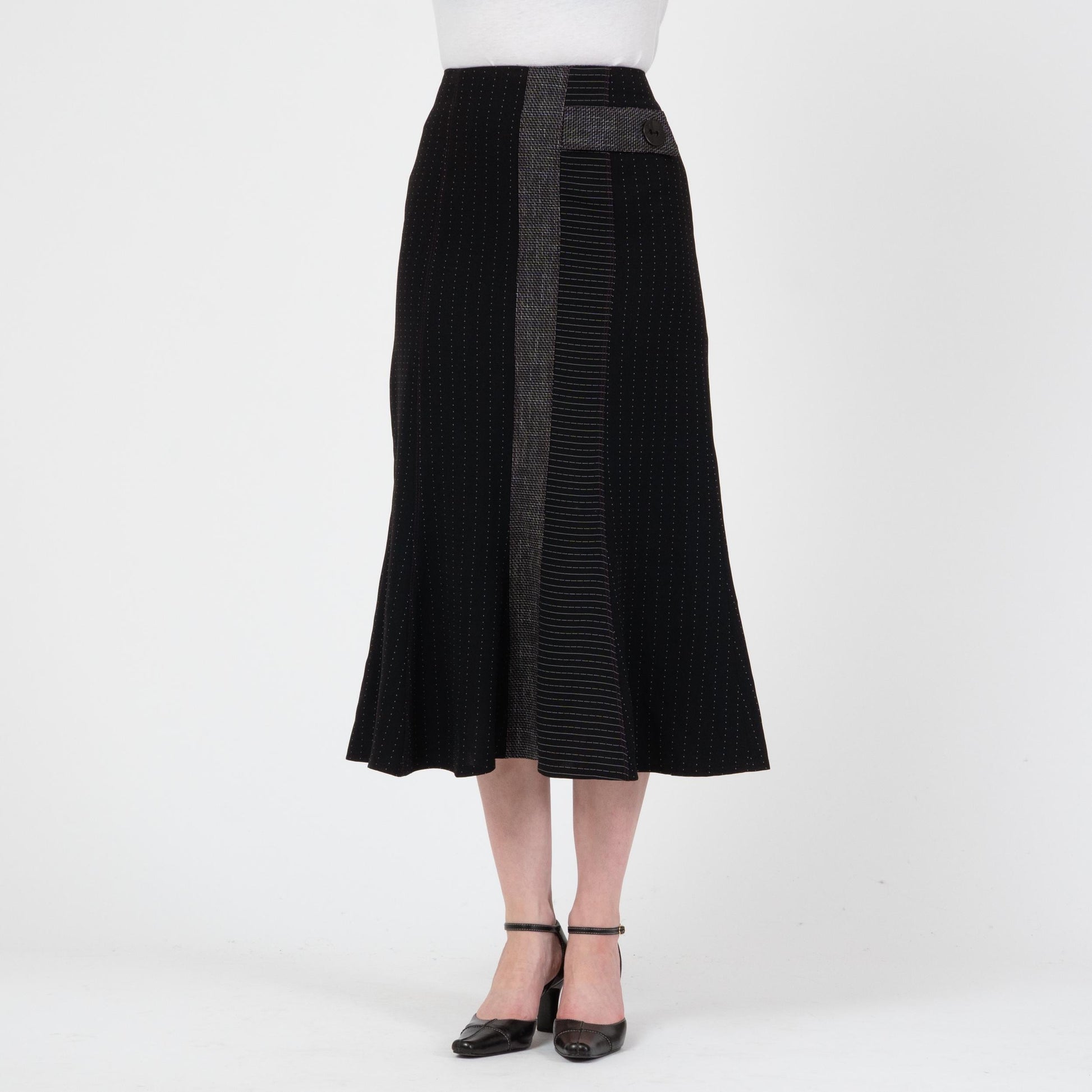Vintage 90s Black & White Midi Trumpet Skirt - Small | Boho A Line Dash Print Long Skirt