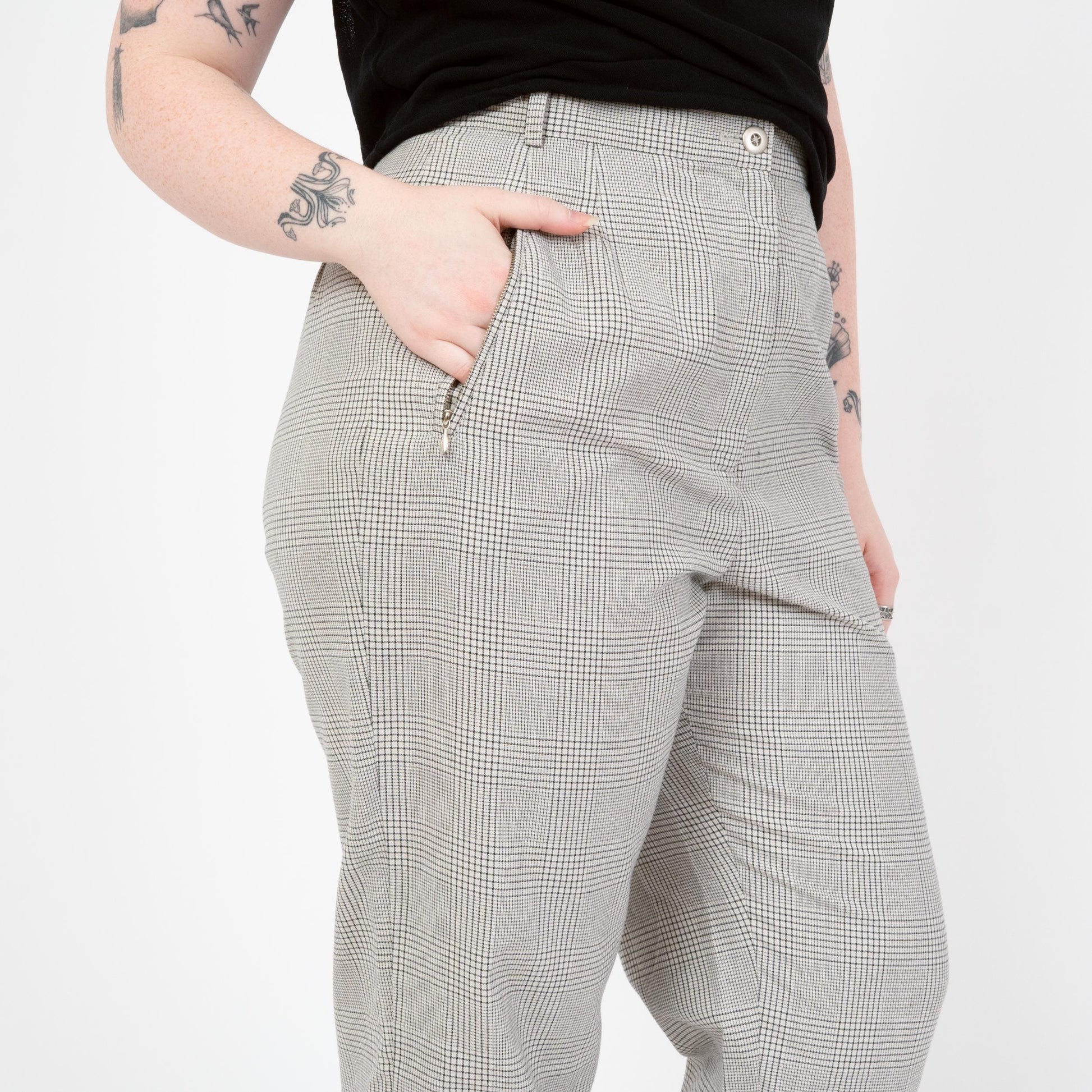 Vintage Y2K Emanuel Ungaro Plaid Trousers - Large, 32" Waist | Black & White High Waisted Pants