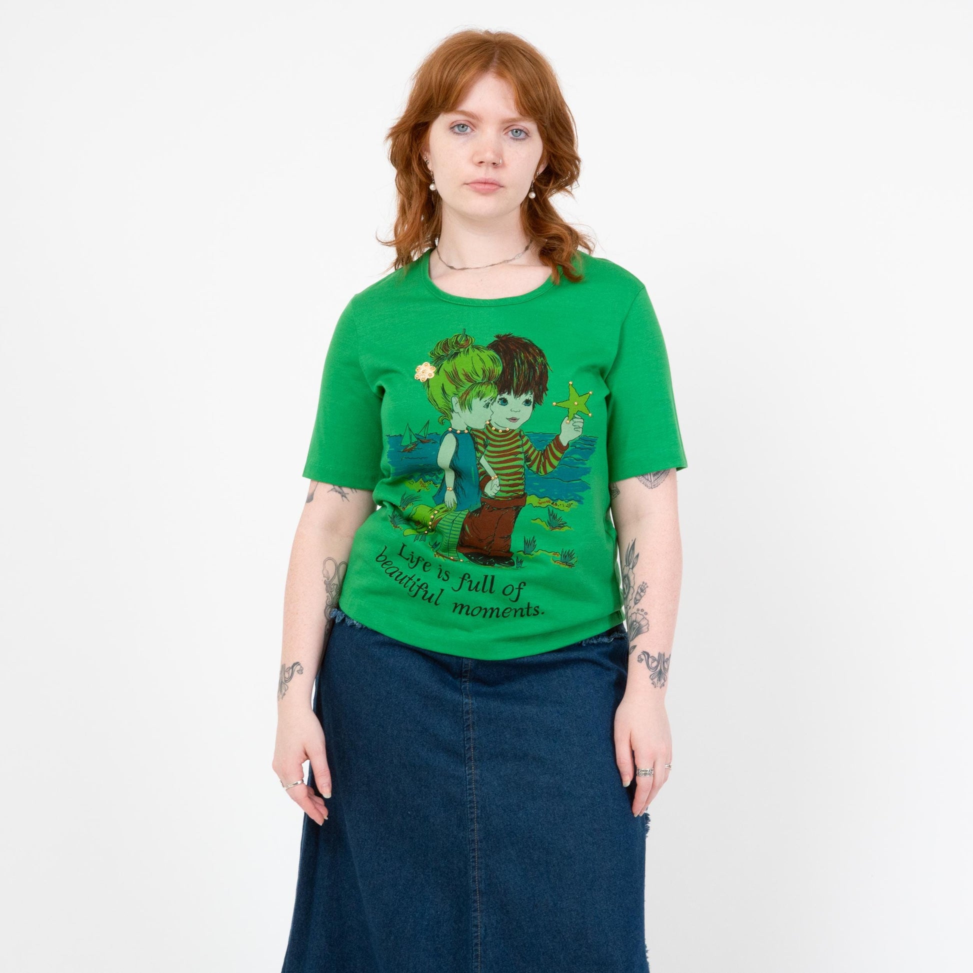 Vintage 70s Big Eye Kids Novelty Graphic Tee - Large | "Life Is Full Of Beautiful Moments" Studded Green T Shirt