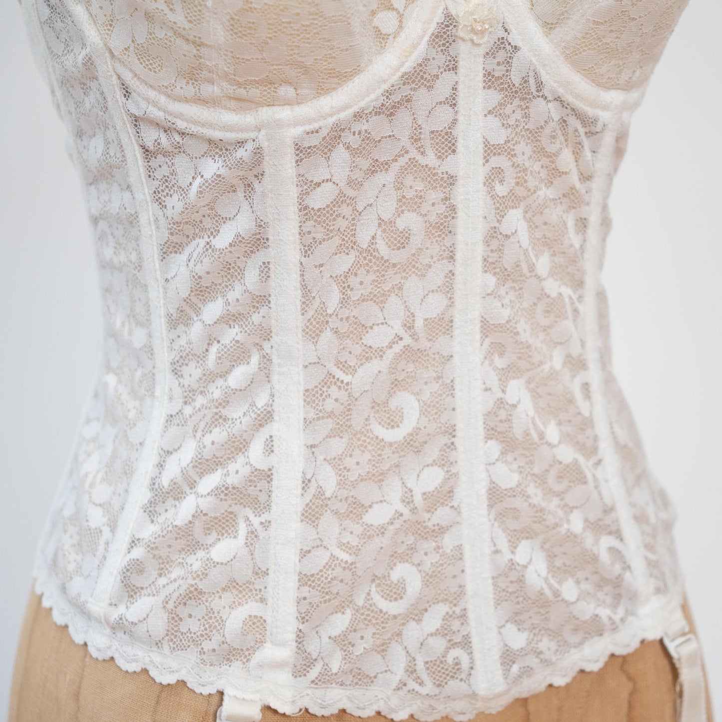 Vintage 70s White Lace Longline Garter Bustier - 34C | Bridal Lingerie Corset Top