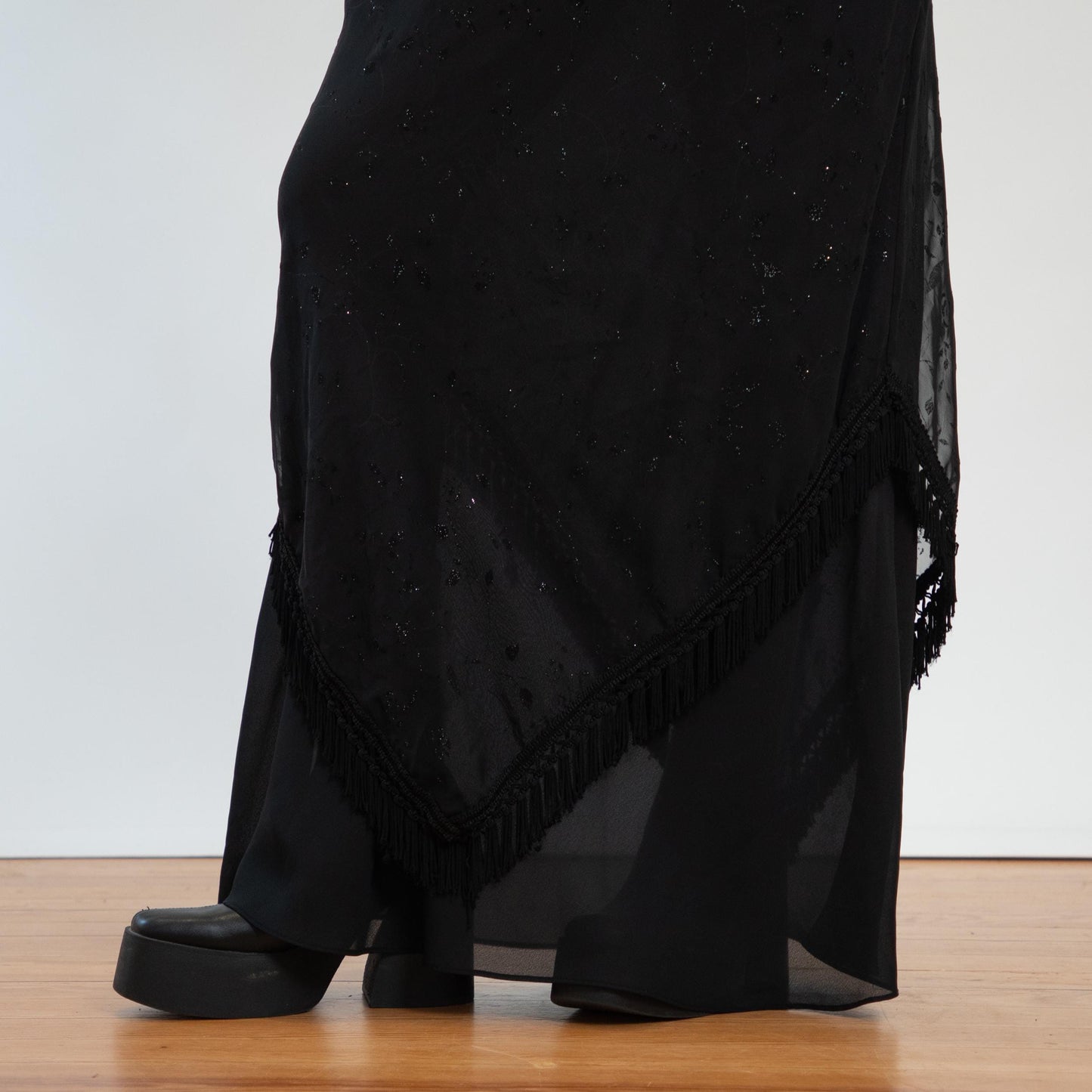 Vintage 90s Witchy Black Fringe Hem Maxi Dress - Large to XL Tall | Sleeveless Sparkle Flocked Floral Evening Gown