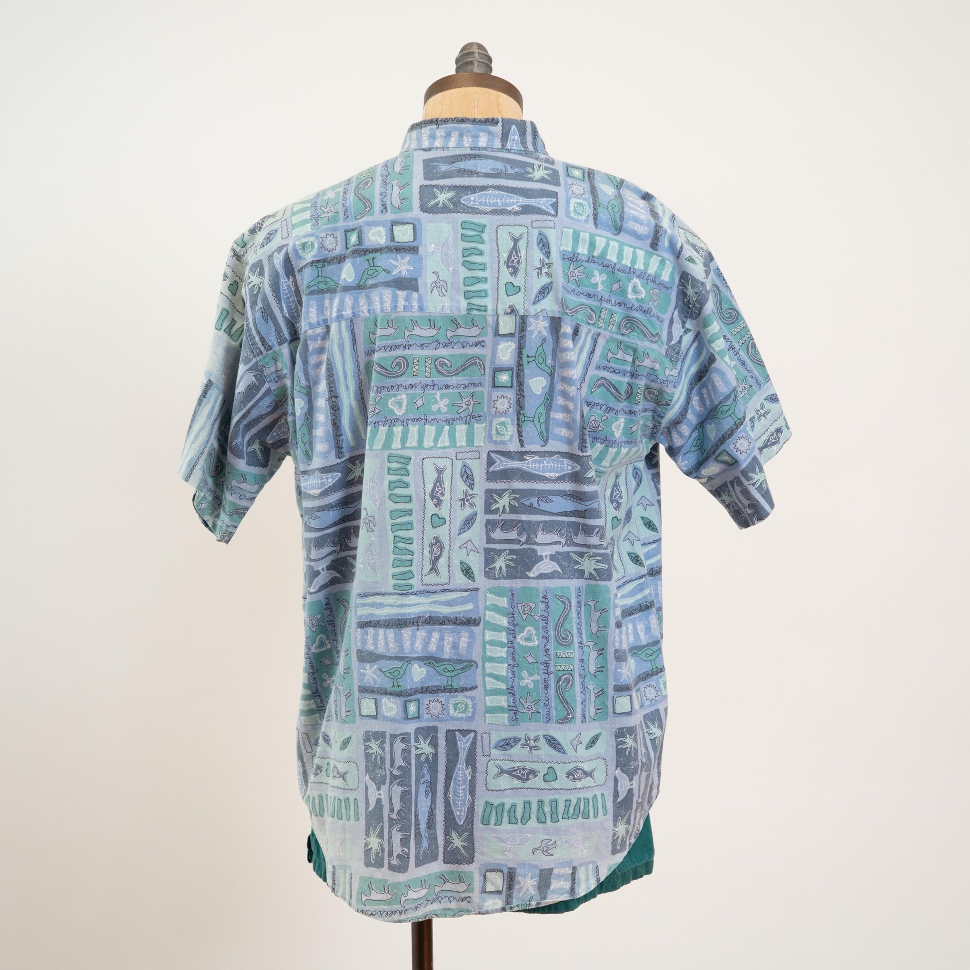 Vintage 90s Batik Fish Print Button Up Top - Extra Large | Lightweight Blue Short Sleeve Collared Shirt