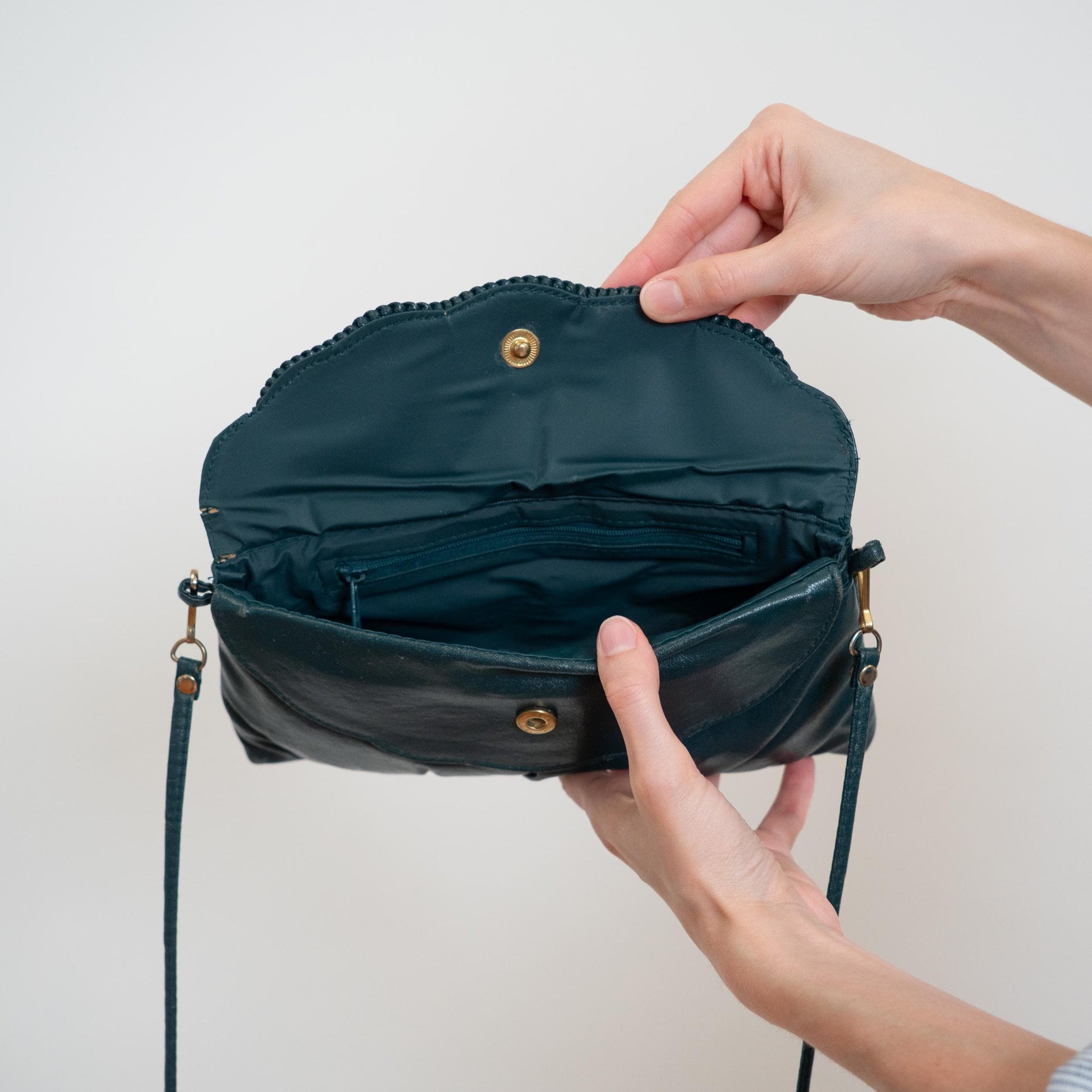 Vintage 80s Teal Leather Crossbody Bag | Retro Scalloped Flap Purse