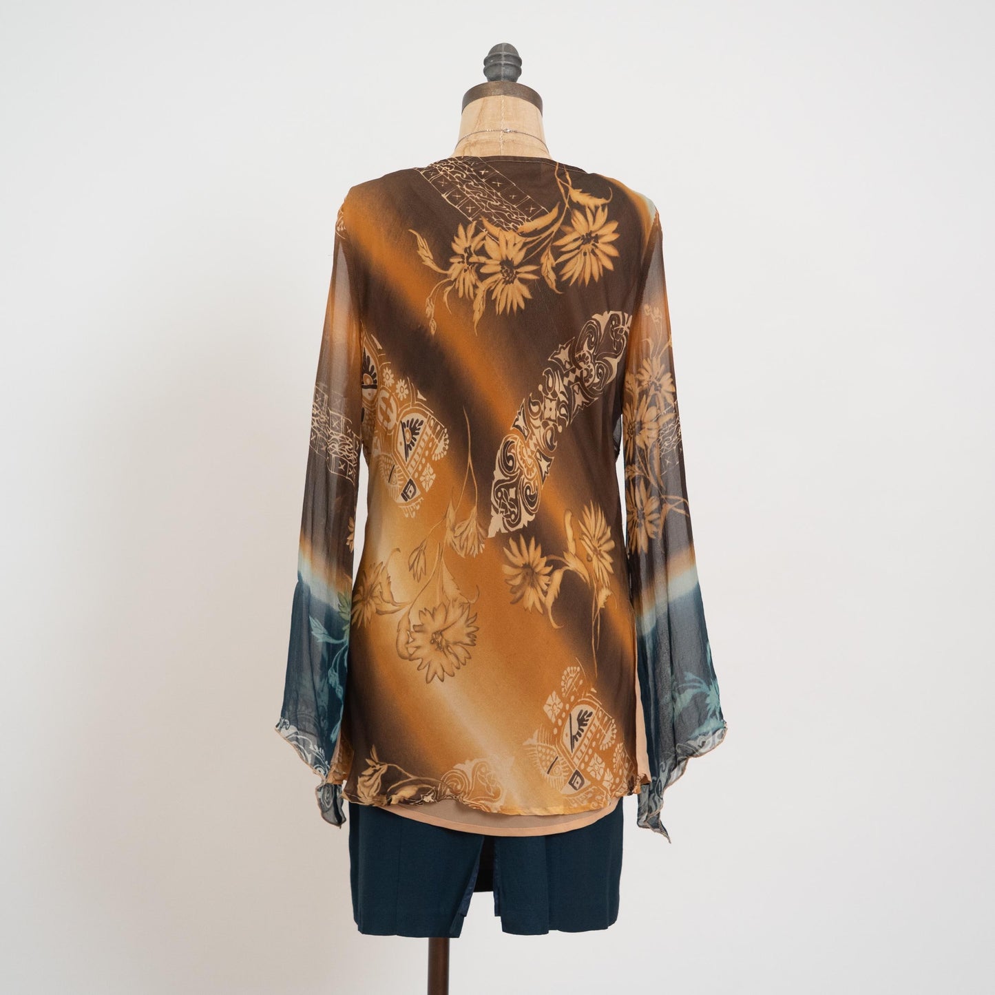 Vintage 90s Y2K Earth Tone Silk Floral Angel Sleeve Blouse - Large | Boho V Neck Long Sleeved Shirt