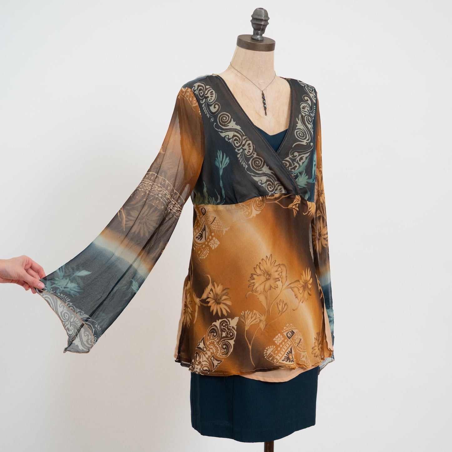 Vintage 90s Y2K Earth Tone Silk Floral Angel Sleeve Blouse - Large | Boho V Neck Long Sleeved Shirt