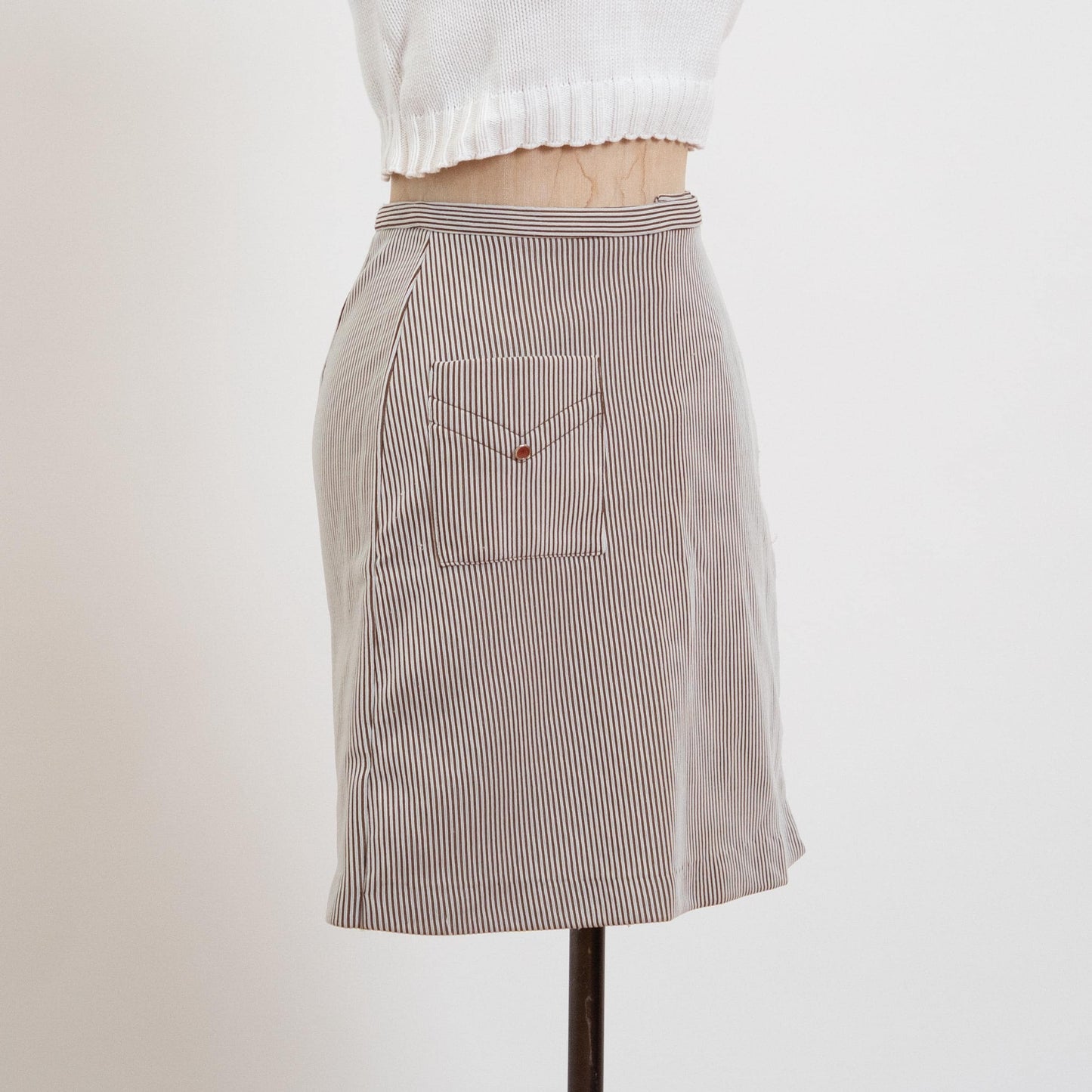 Vintage 70s Brown & White Pinstriped Mini Skort - Extra Small, 25" Waist | High Waisted A Line Wrap Skirt