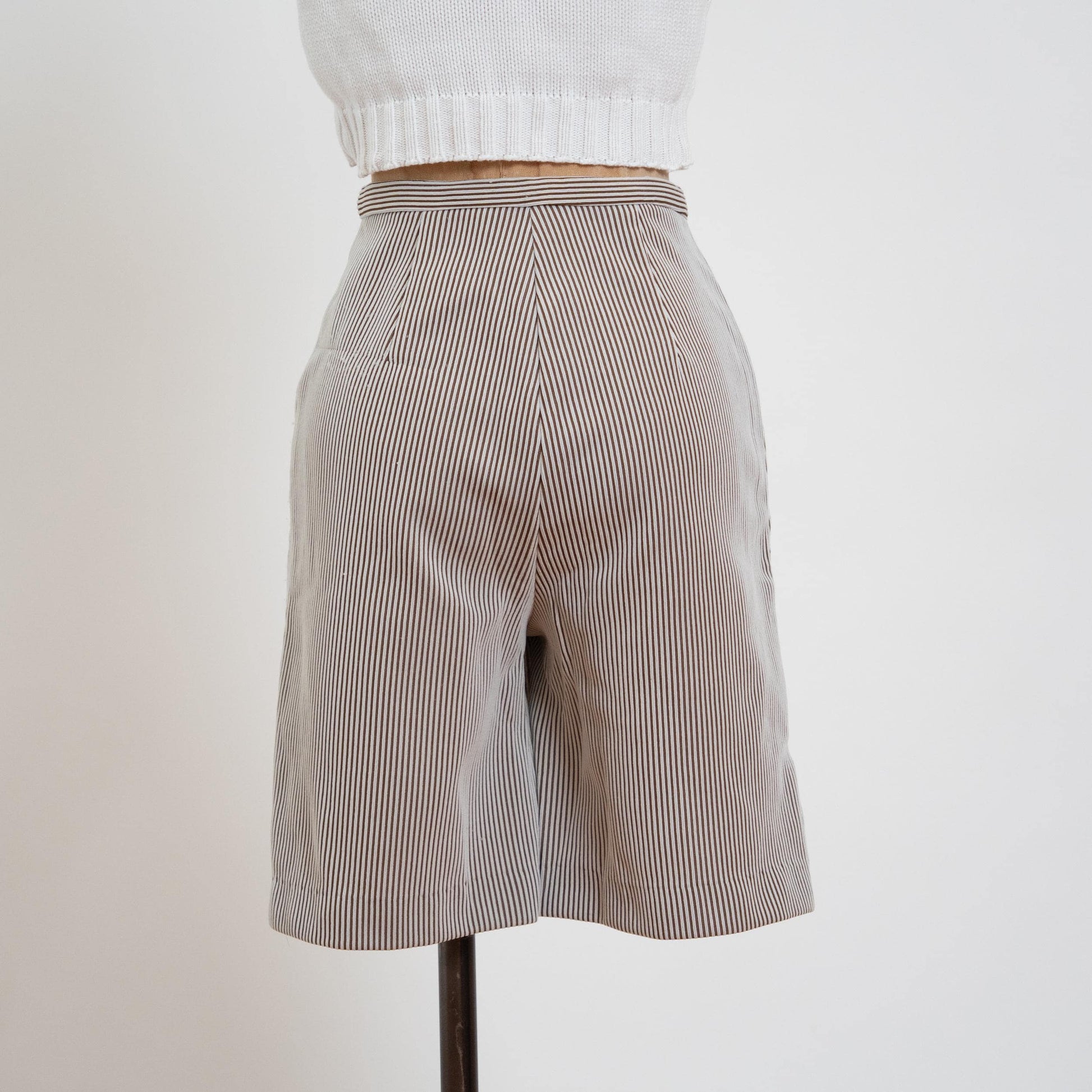 Vintage 70s Brown & White Pinstriped Mini Skort - Extra Small, 25" Waist | High Waisted A Line Wrap Skirt
