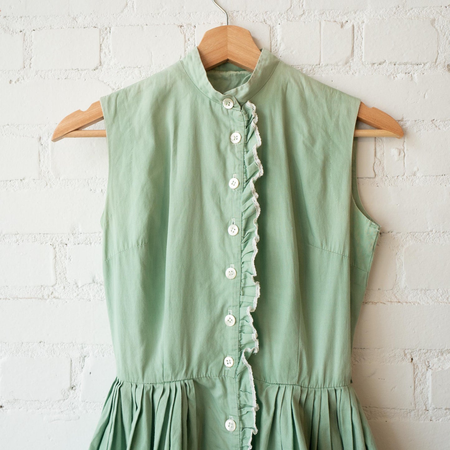 Vintage 1950s Mint Green Pastel Shirtdress - XXS | Retro 50s Sleeveless Midi Day Dress