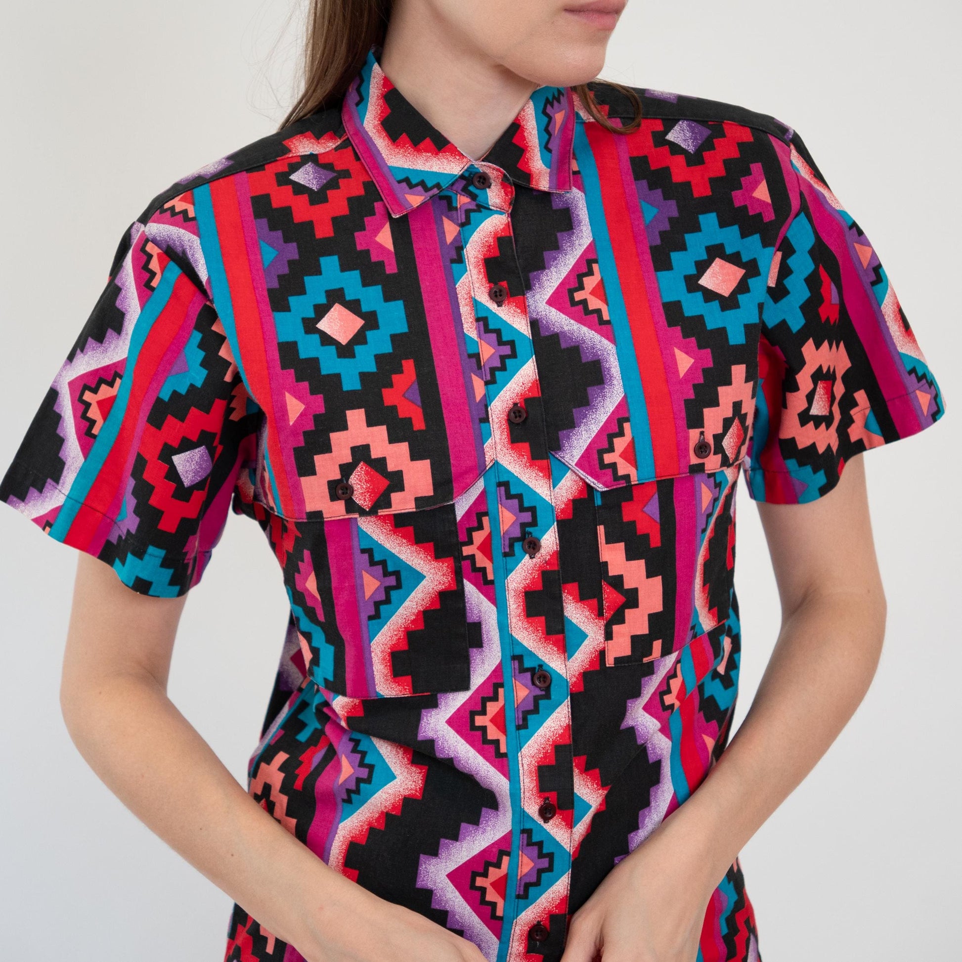 Vintage 90s Wrangler Brushpopper Women's Western Shirt - Small | Pink Black Southwestern Aztec Print Short Sleeve Top