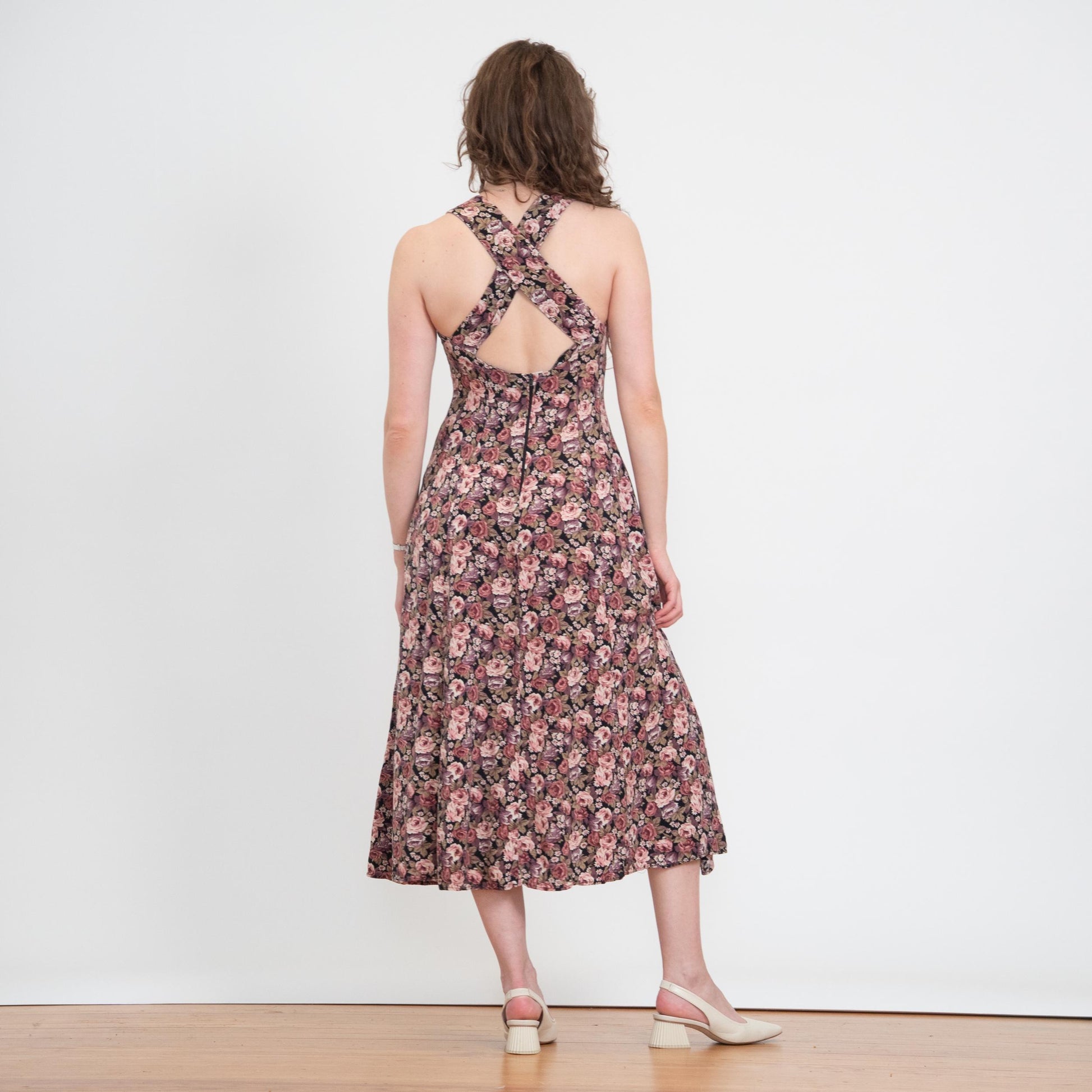 Vintage 90s Dusty Pink Floral Cross Back Sundress - Small | Boho Sweetheart Neck Midi Dress