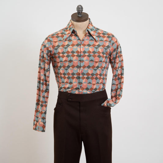Vintage 70s Geometric Op Art Novelty Print Disco Shirt - Small | Long Sleeve Collared Knit Button Up Shirt