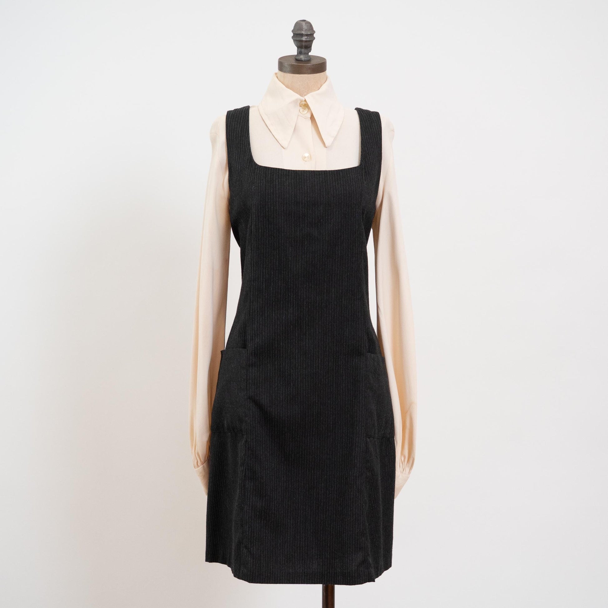Vintage 90s Charcoal Grey Pinstriped Mini Pinafore Dress - Large to XL | Grunge Sleeveless Fitted Sheath Dress